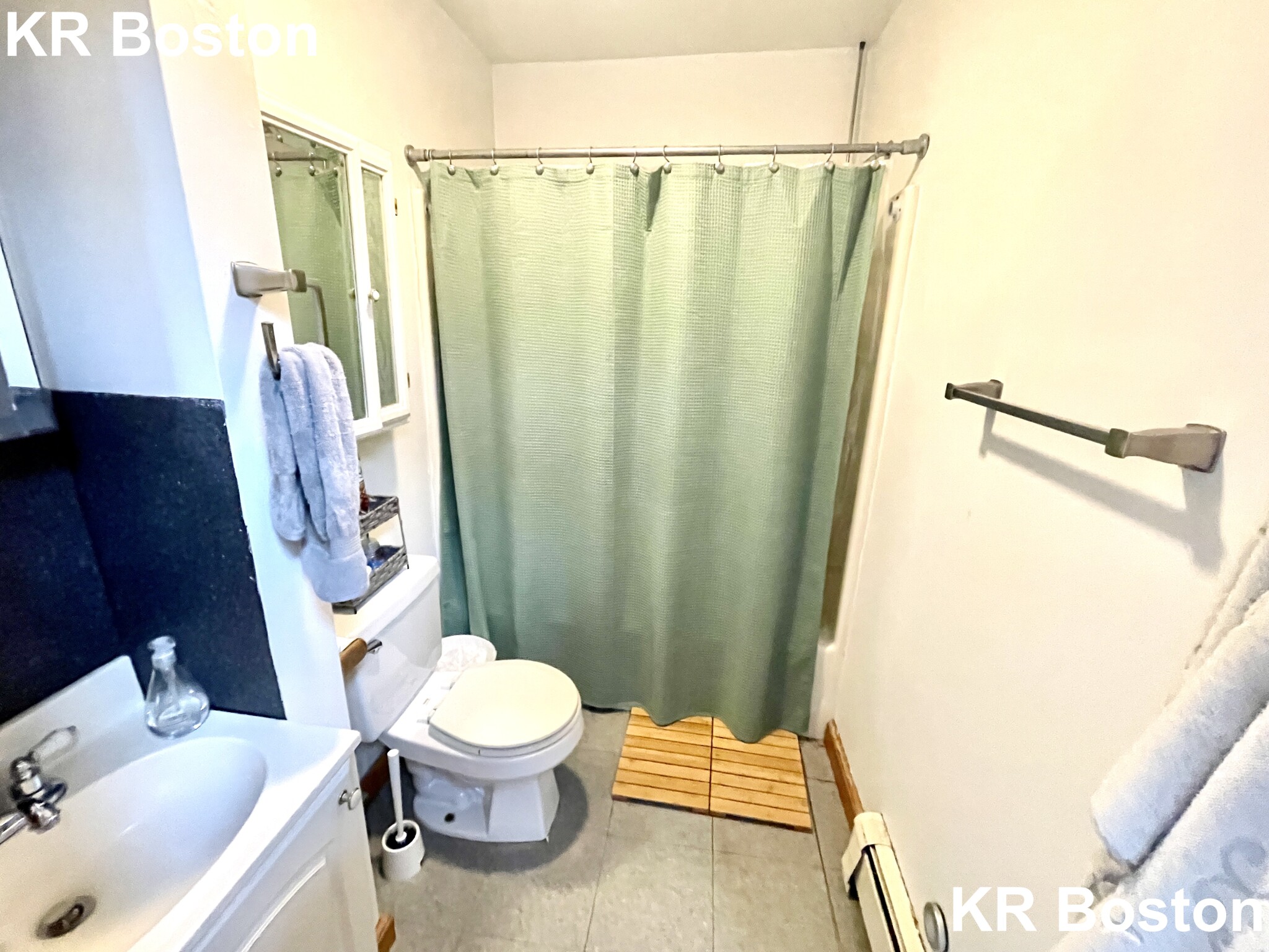 551 Washington St, Brighton