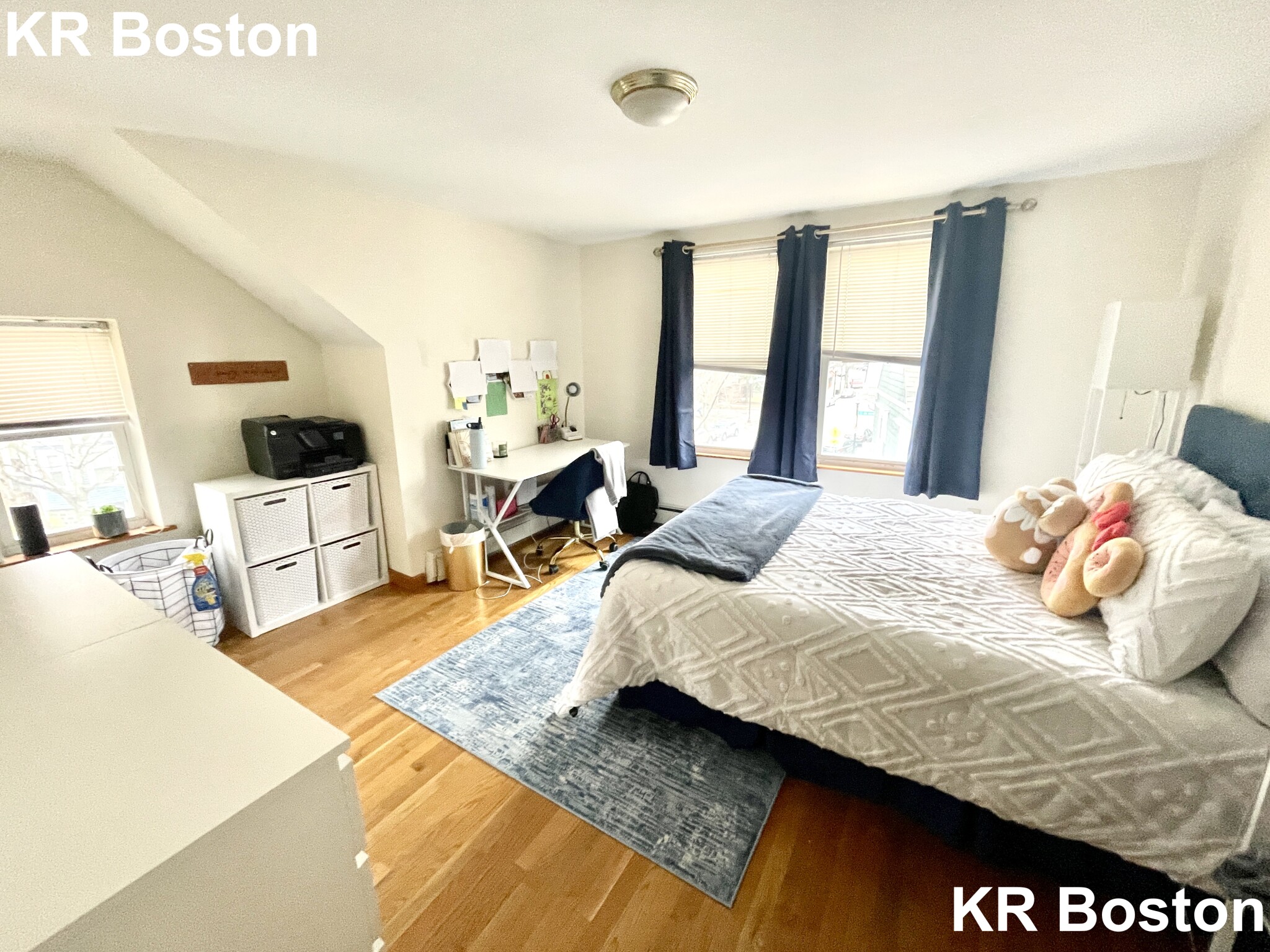 551 Washington St, Brighton