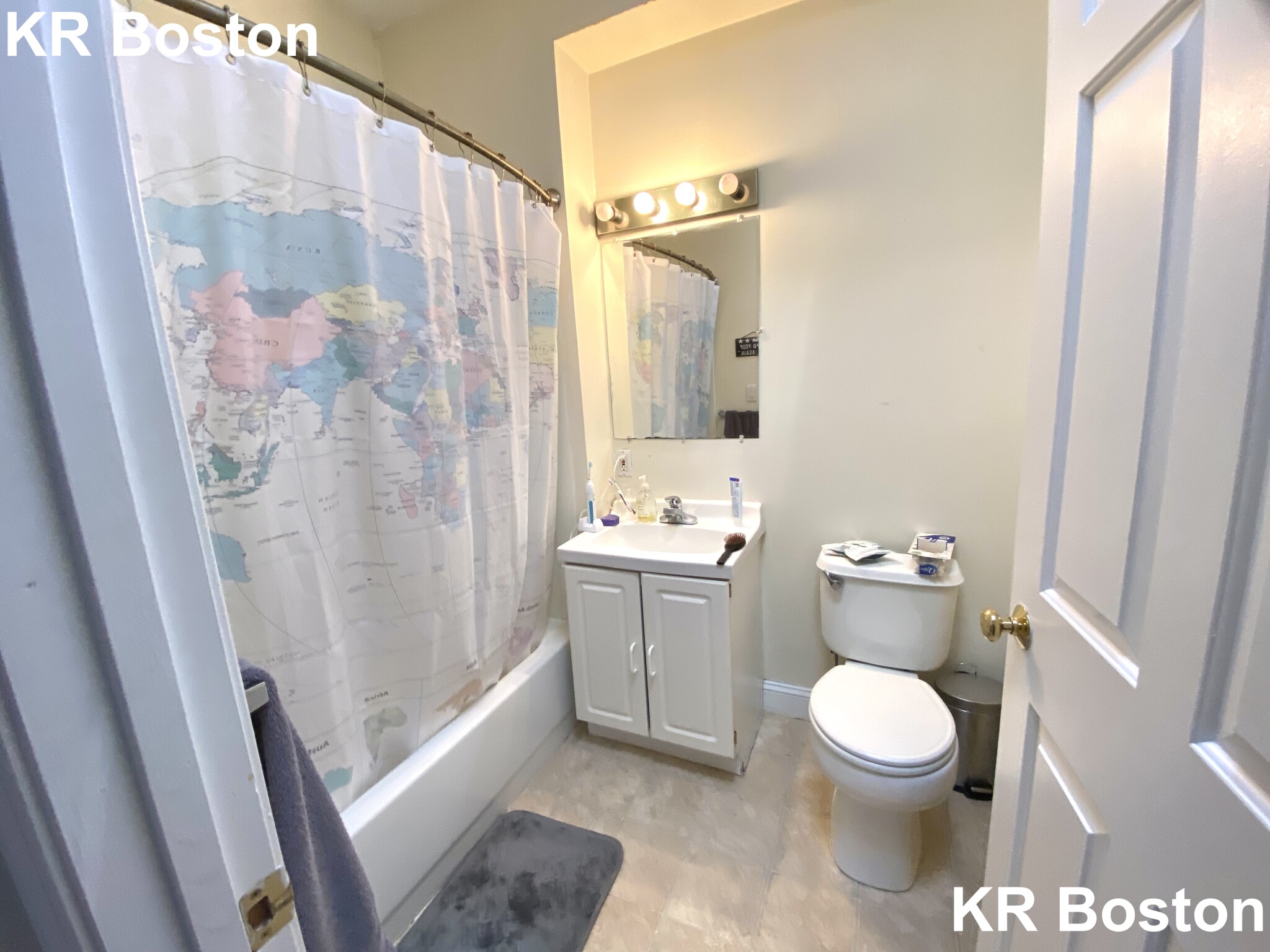 8 Glencoe St, Brighton