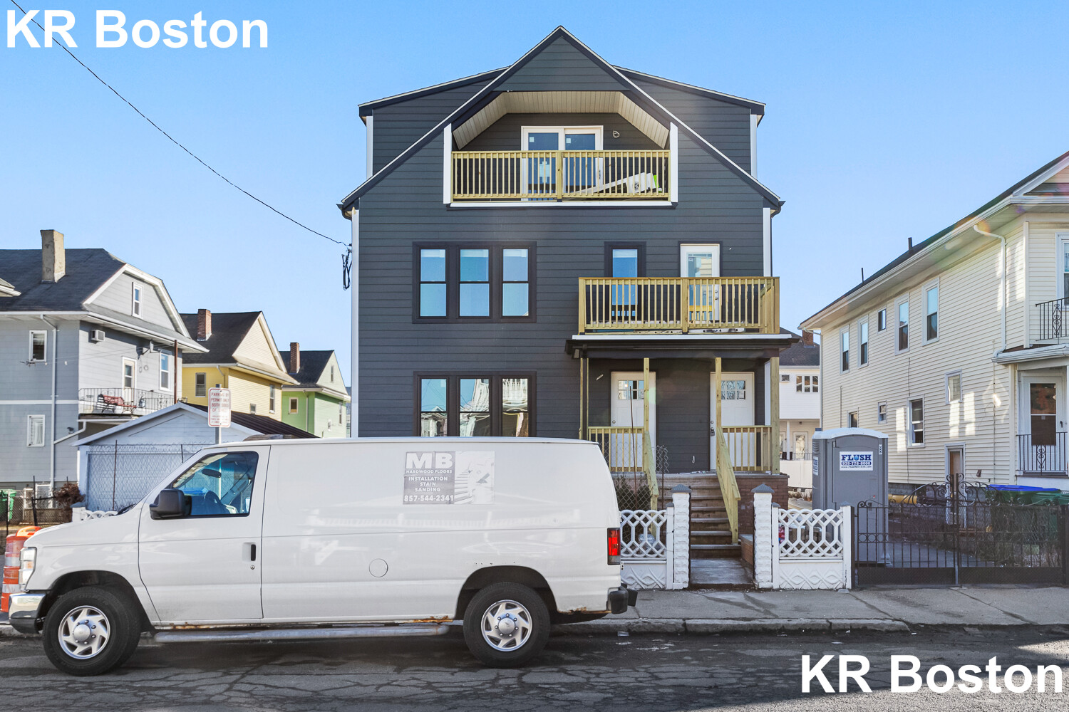 44 Wright Ave, Medford