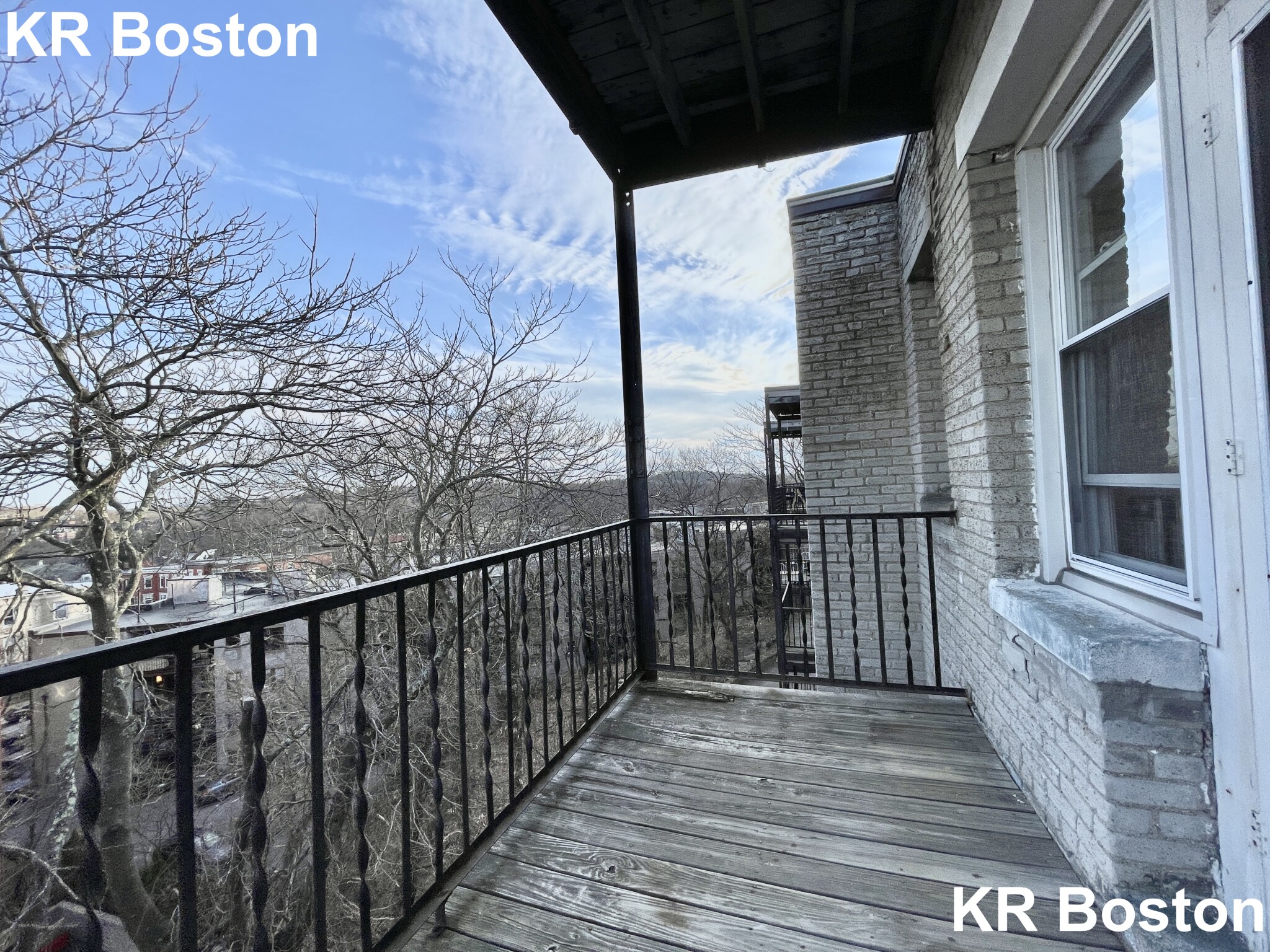 1634 Commonwealth Ave, Brighton