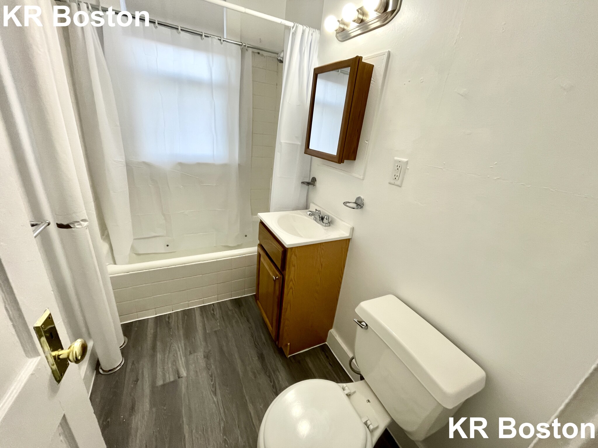 1634 Commonwealth Ave, Brighton