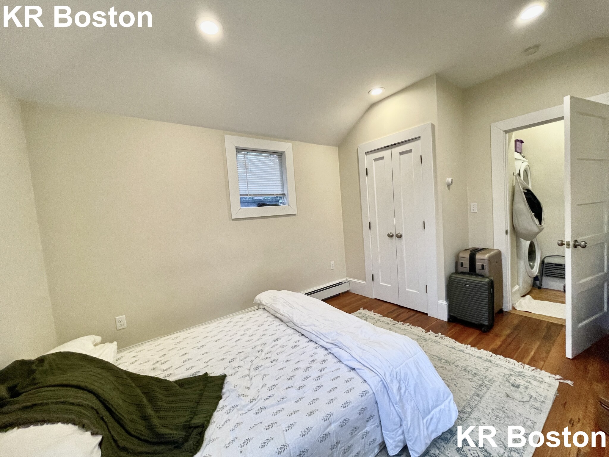 36 High St, Brookline Village