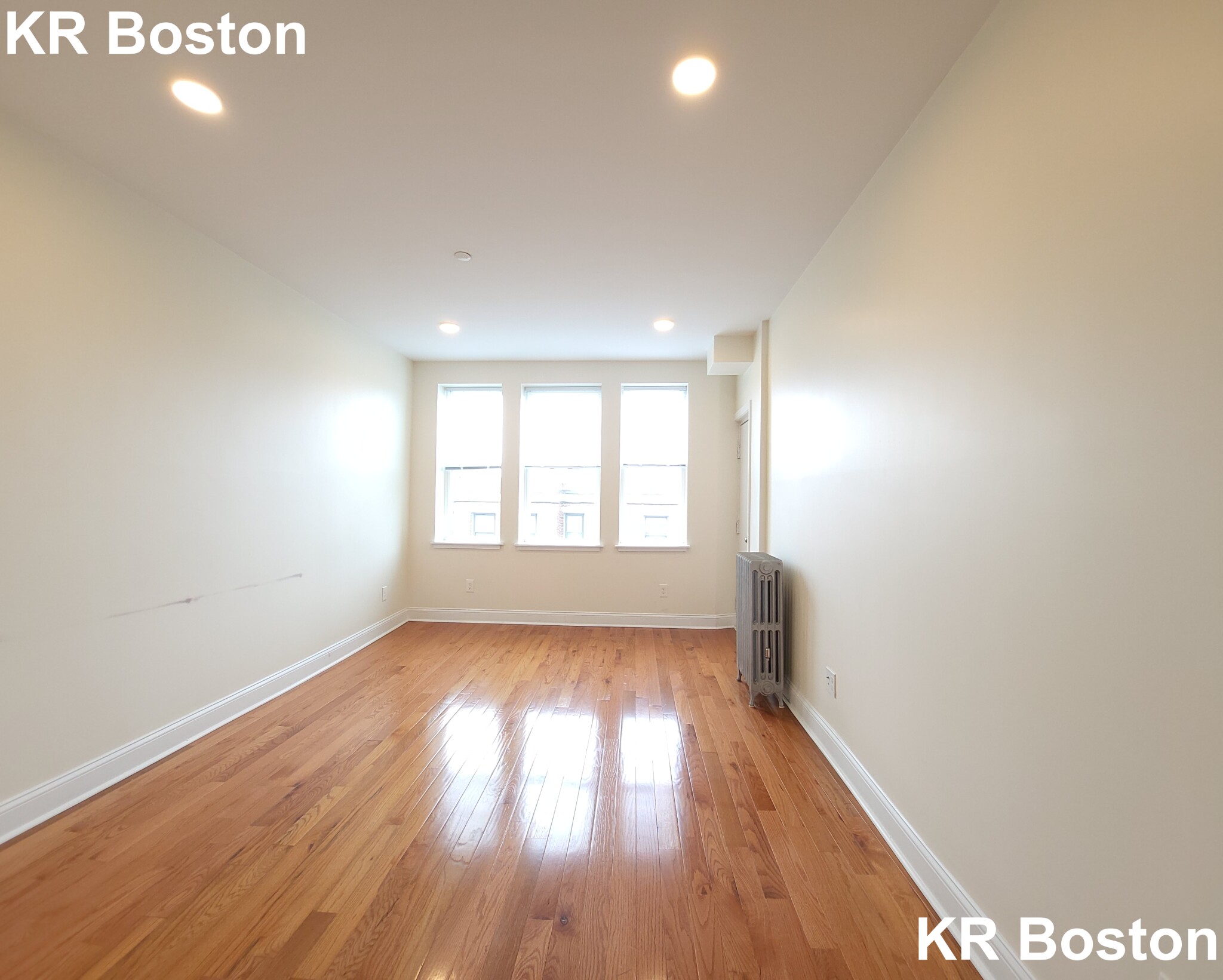 123 Sutherland Rd, Fenway