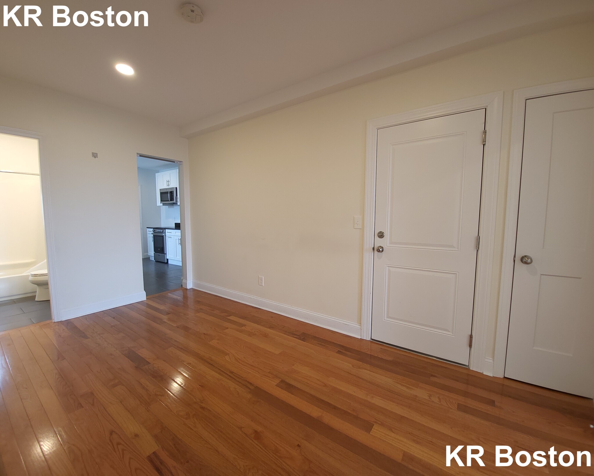 123 Sutherland Rd, Fenway