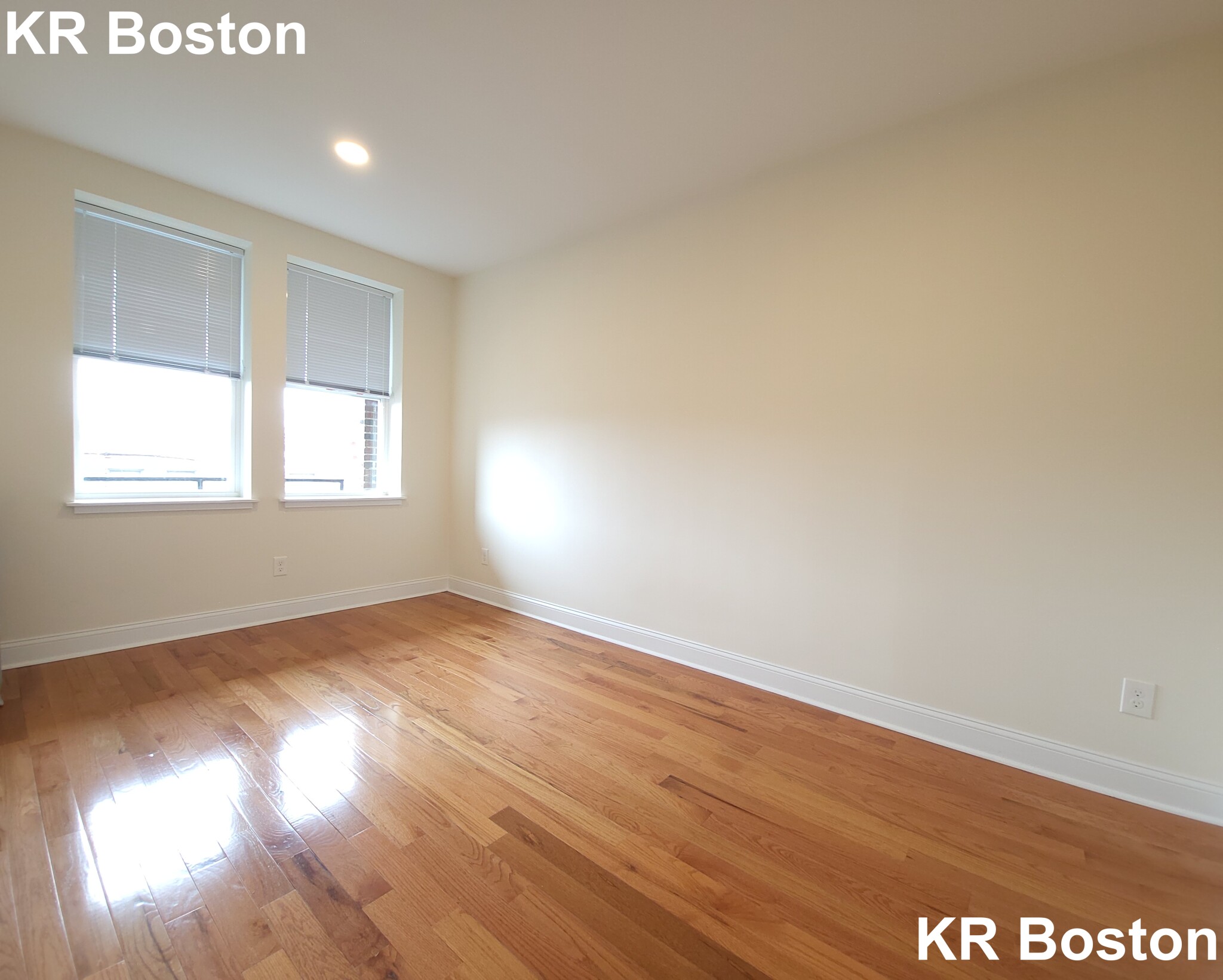 123 Sutherland Rd, Fenway