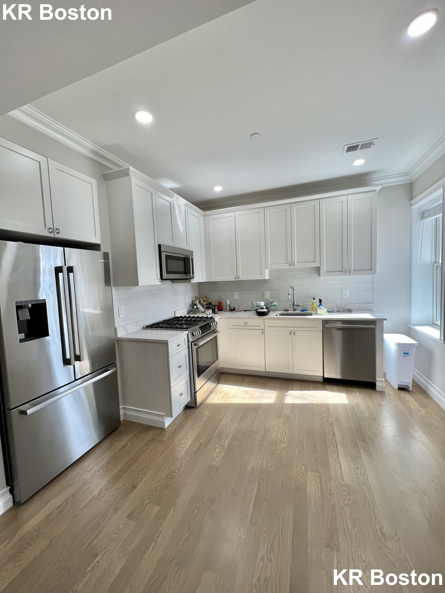 14 Mount Hood Rd, Brighton