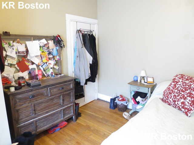 11 Gorham St, Allston