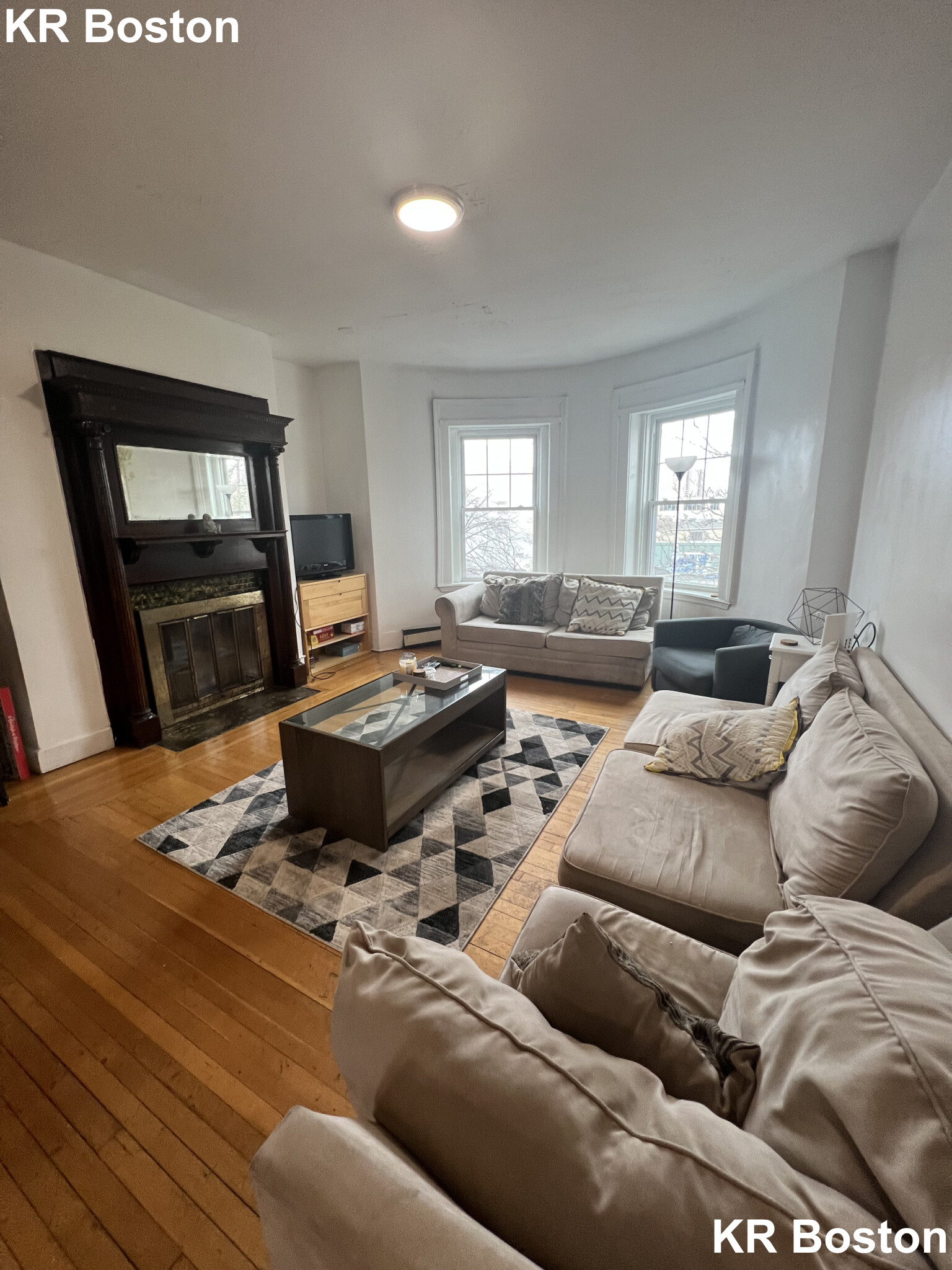 526 Harvard St, Coolidge Corner