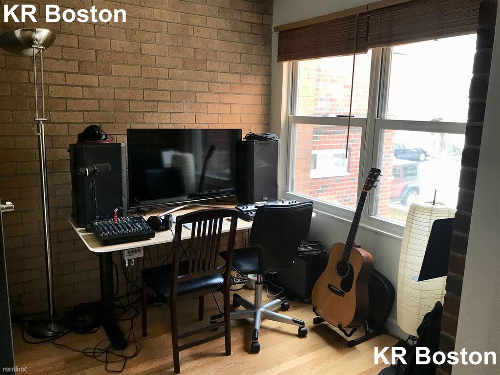 11 Commonwealth Ct, Brighton