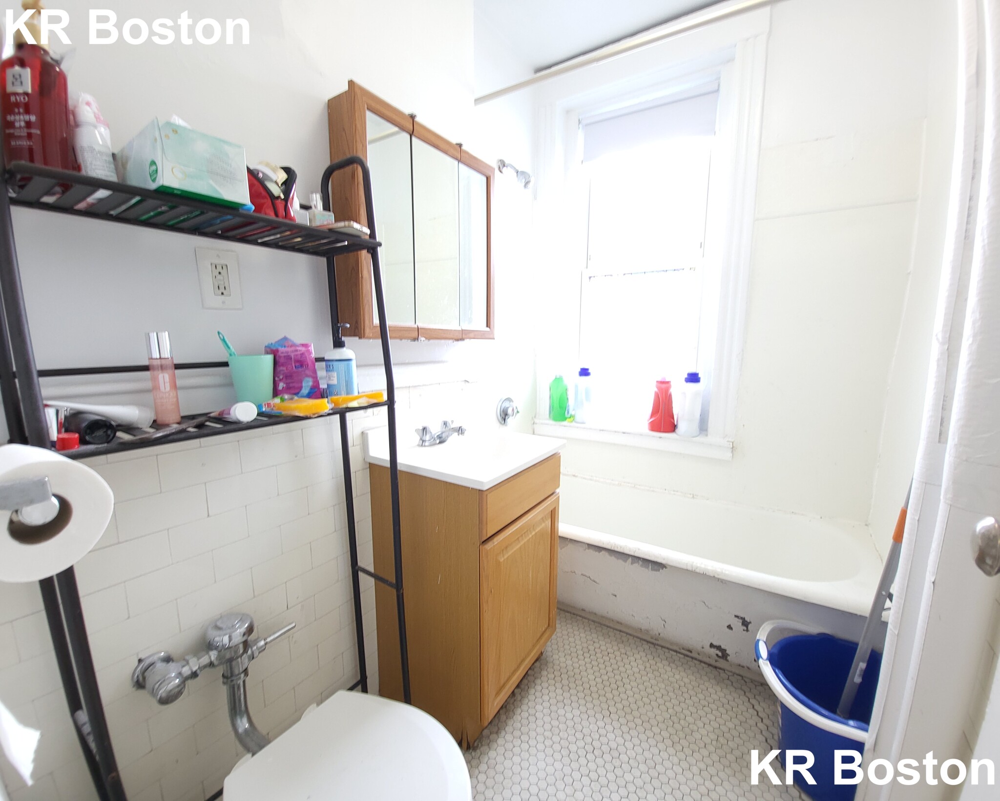 1185 Boylston St, Fenway