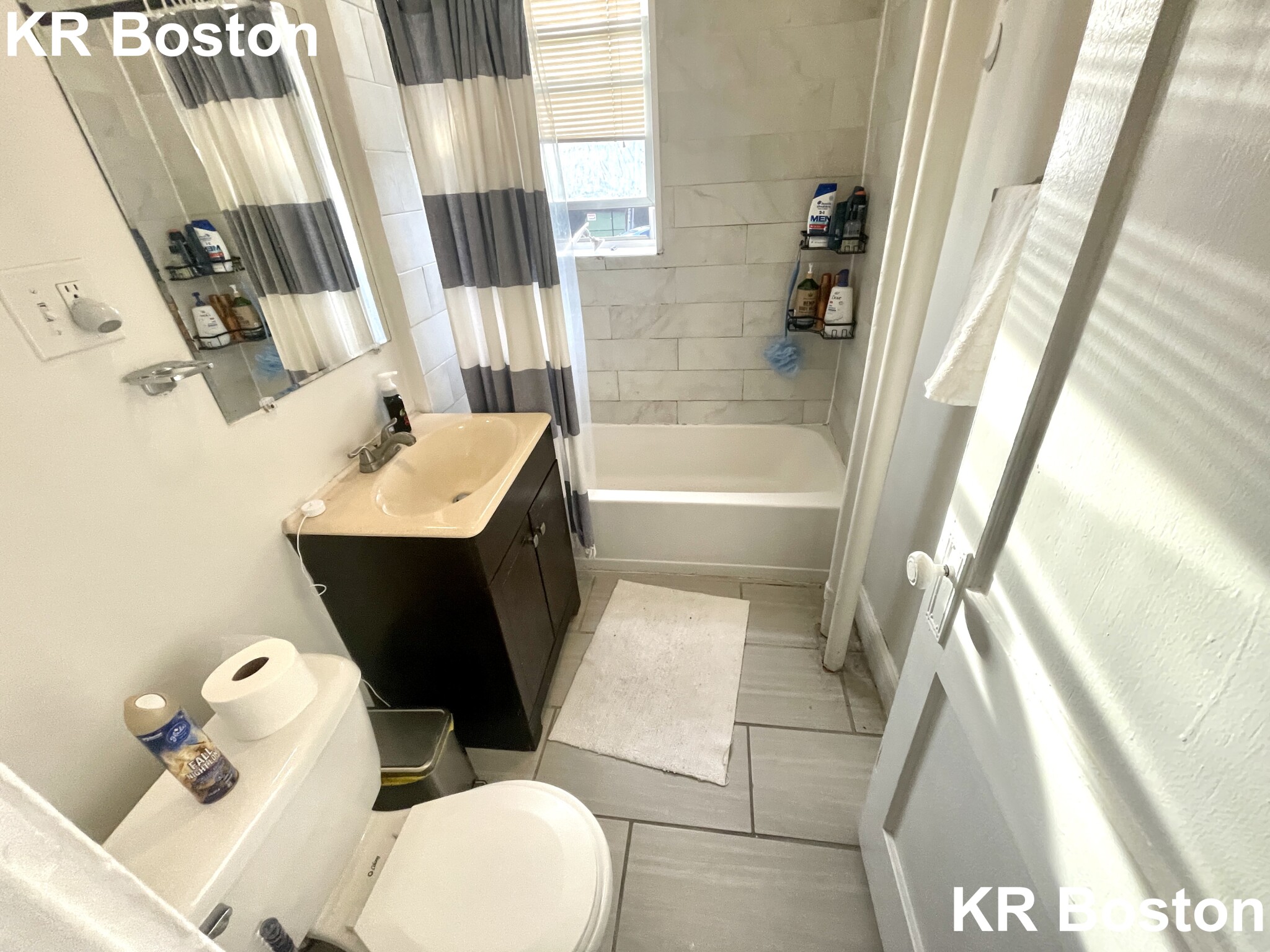 1197 Commonwealth Ave, Allston