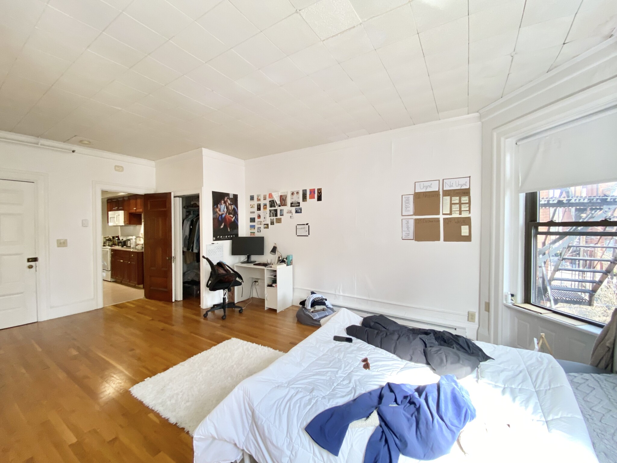 1061 Beacon St, Brookline Village