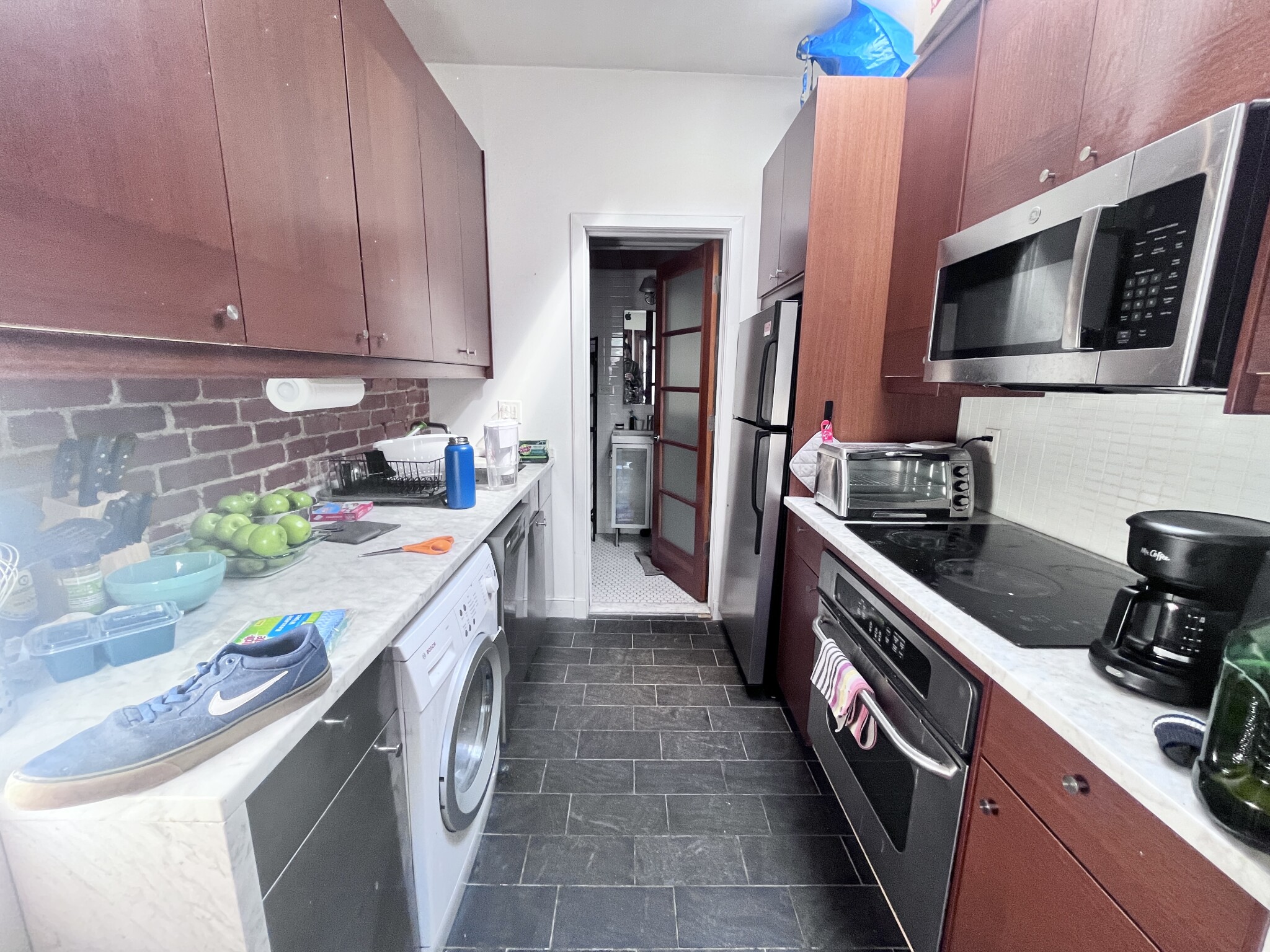 849 Beacon St, Fenway