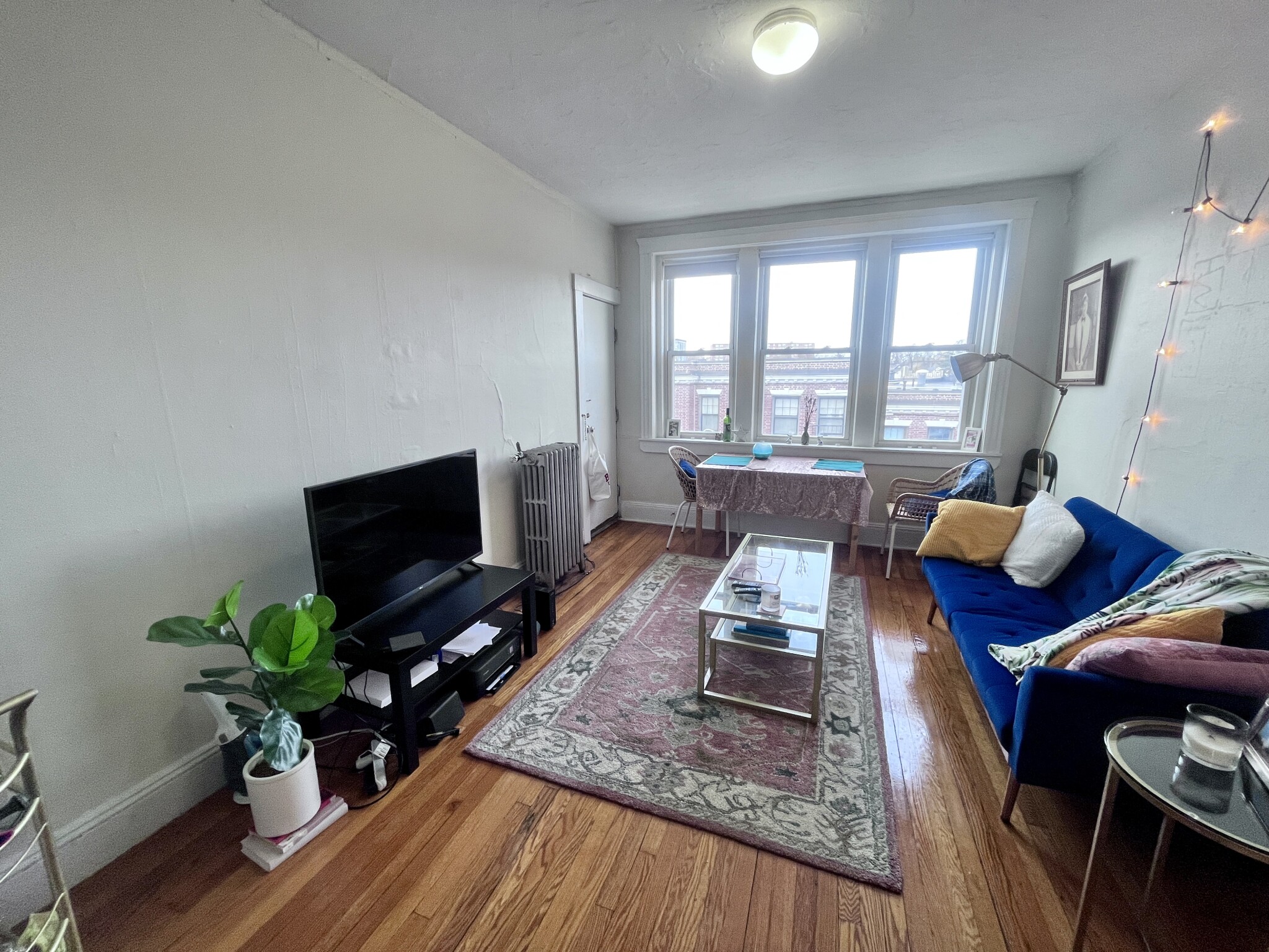 127 Sutherland Rd, Allston