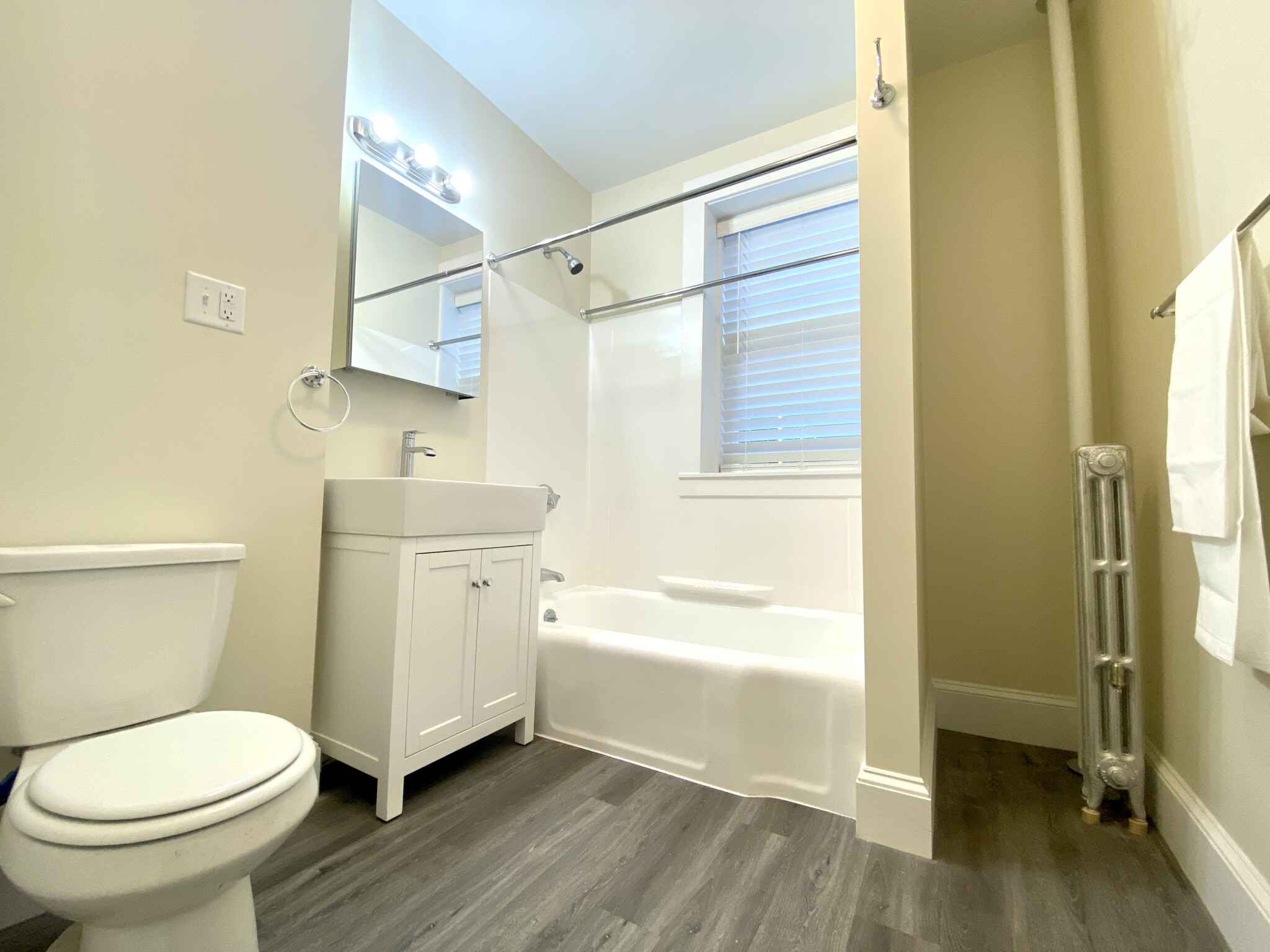 1595 Beacon St, Coolidge Corner