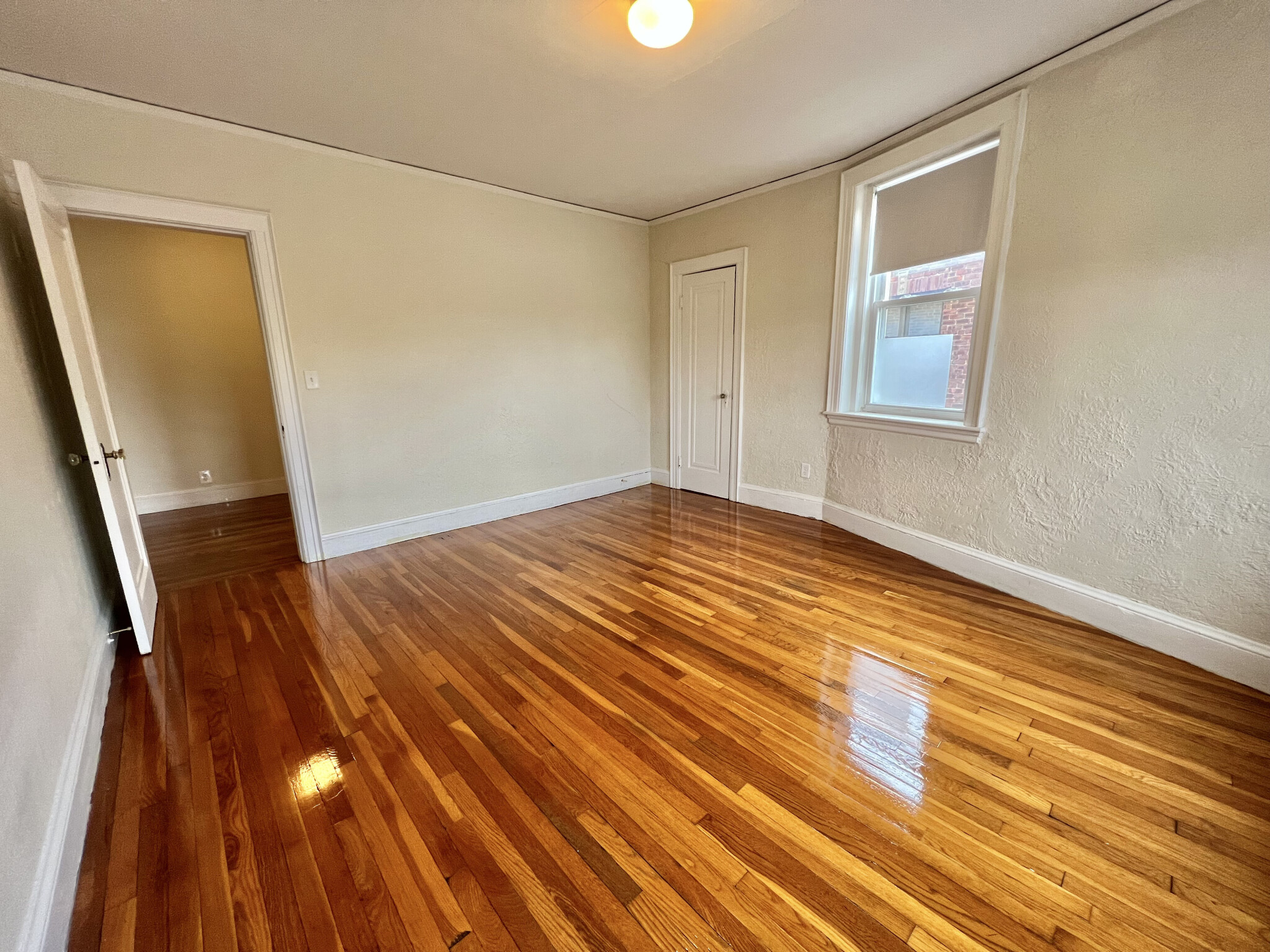 2045 Commonwealth Ave, Brighton