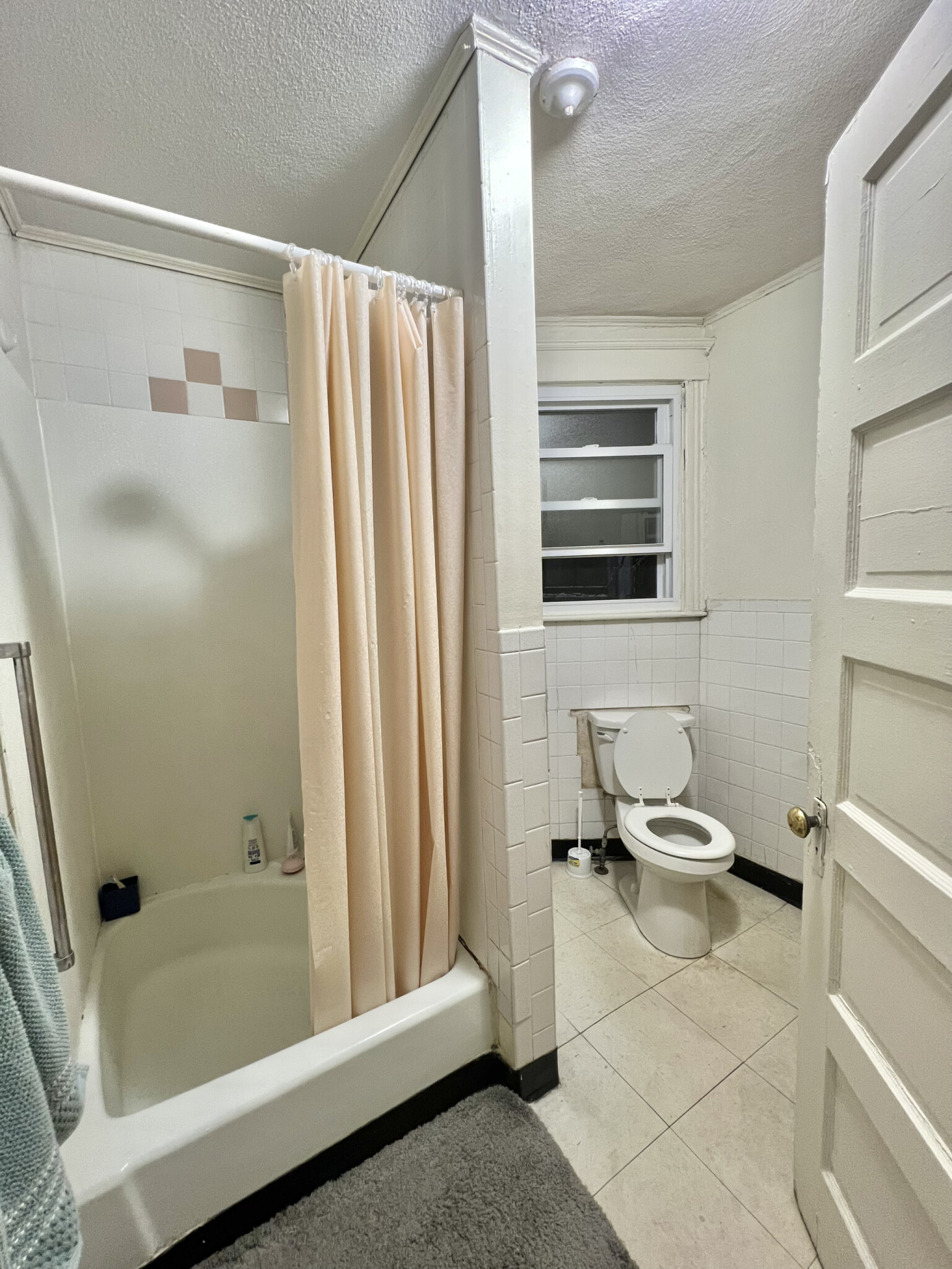 1381 Commonwealth Ave, Allston