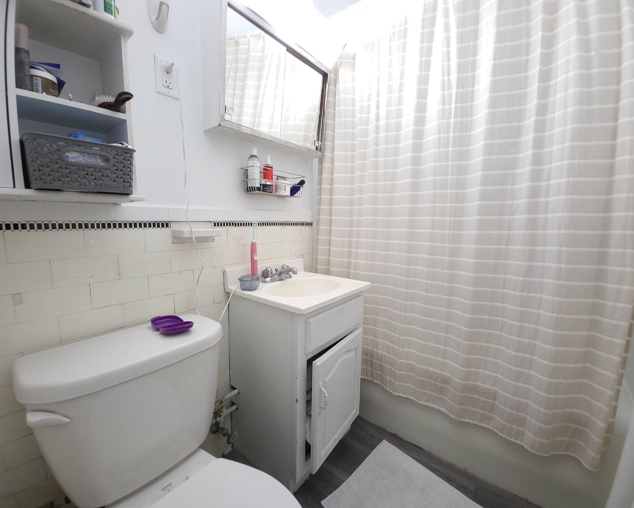 1626 Commonwealth Ave, Brighton