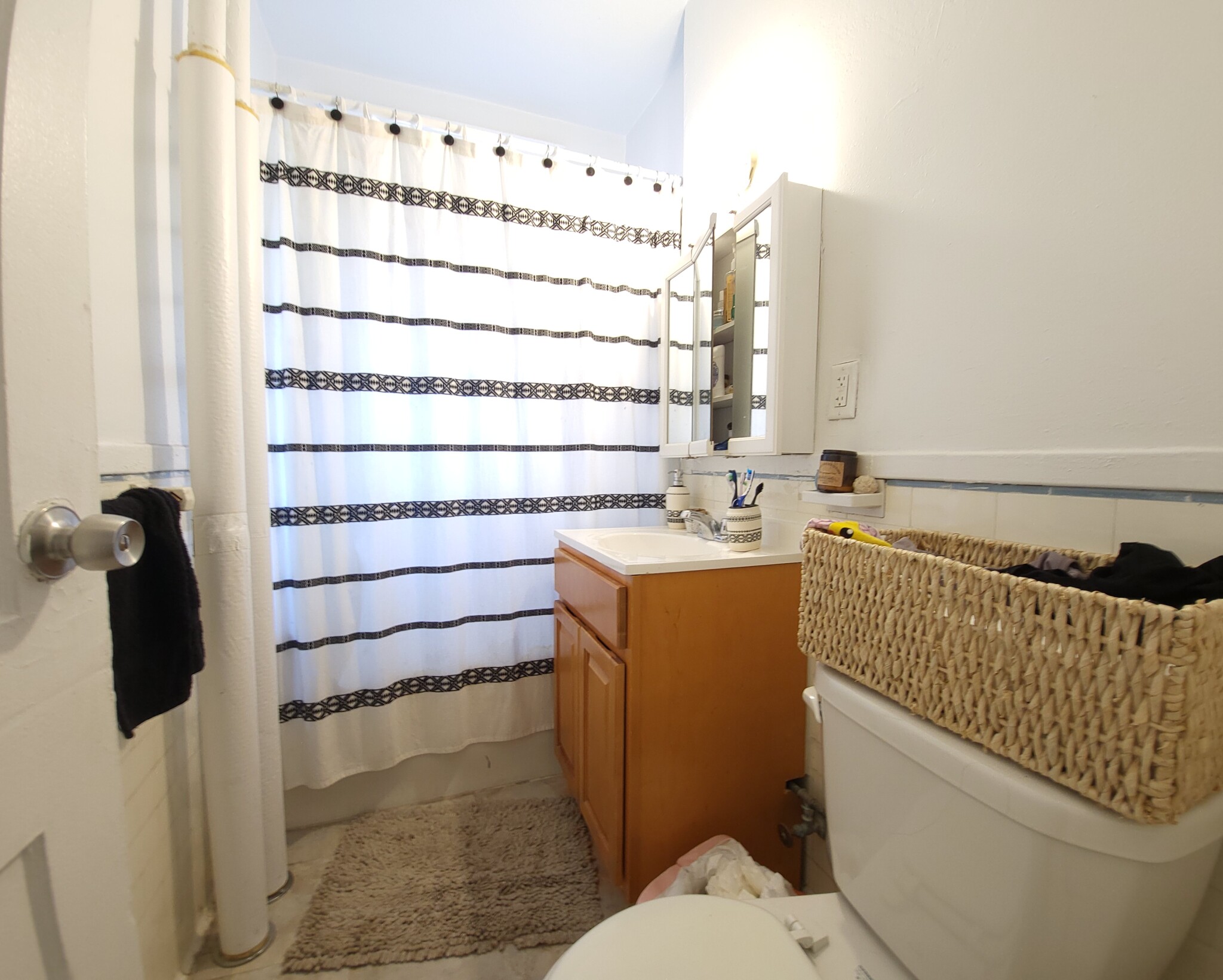 1626 Commonwealth Ave, Brighton