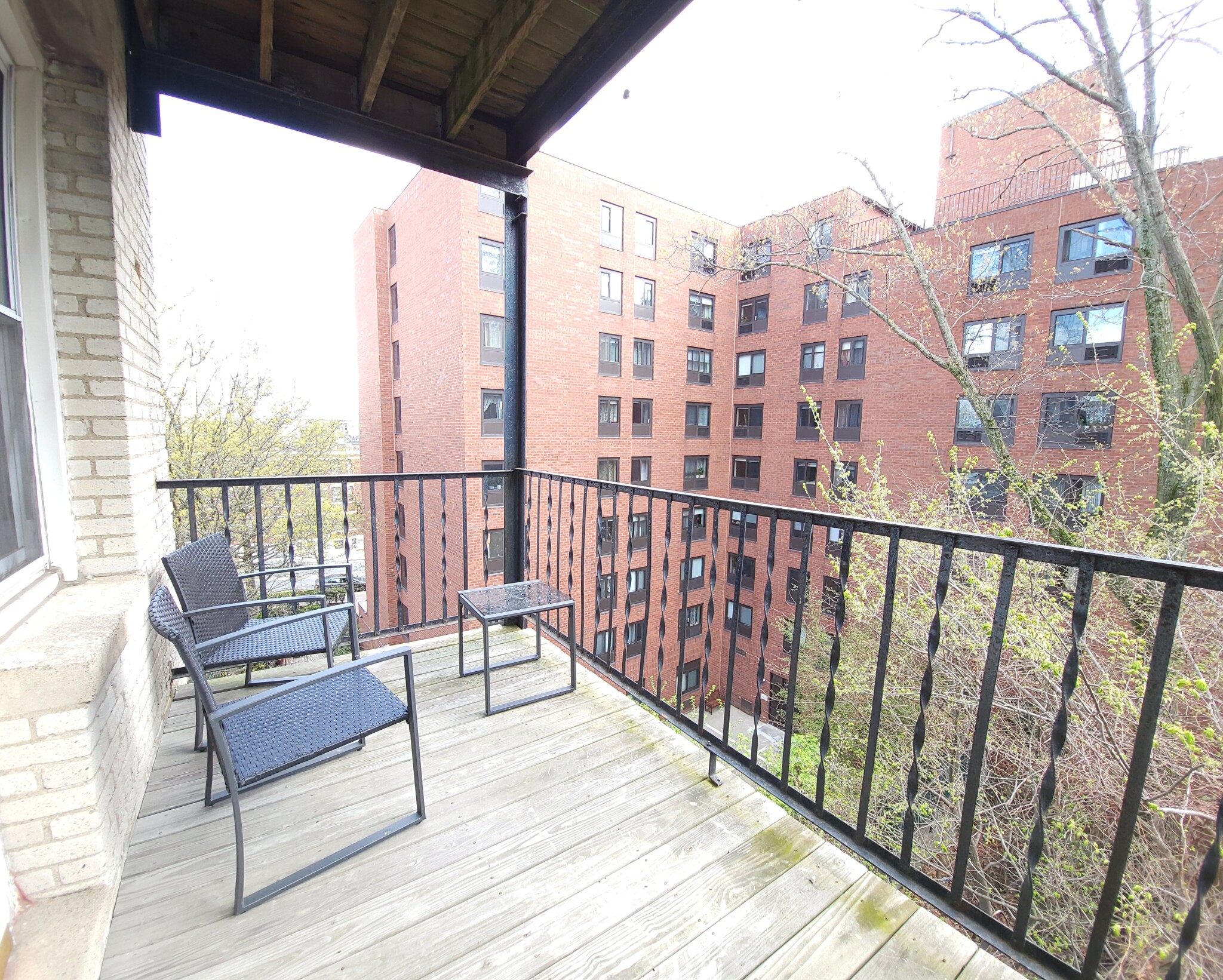 1626 Commonwealth Ave, Brighton