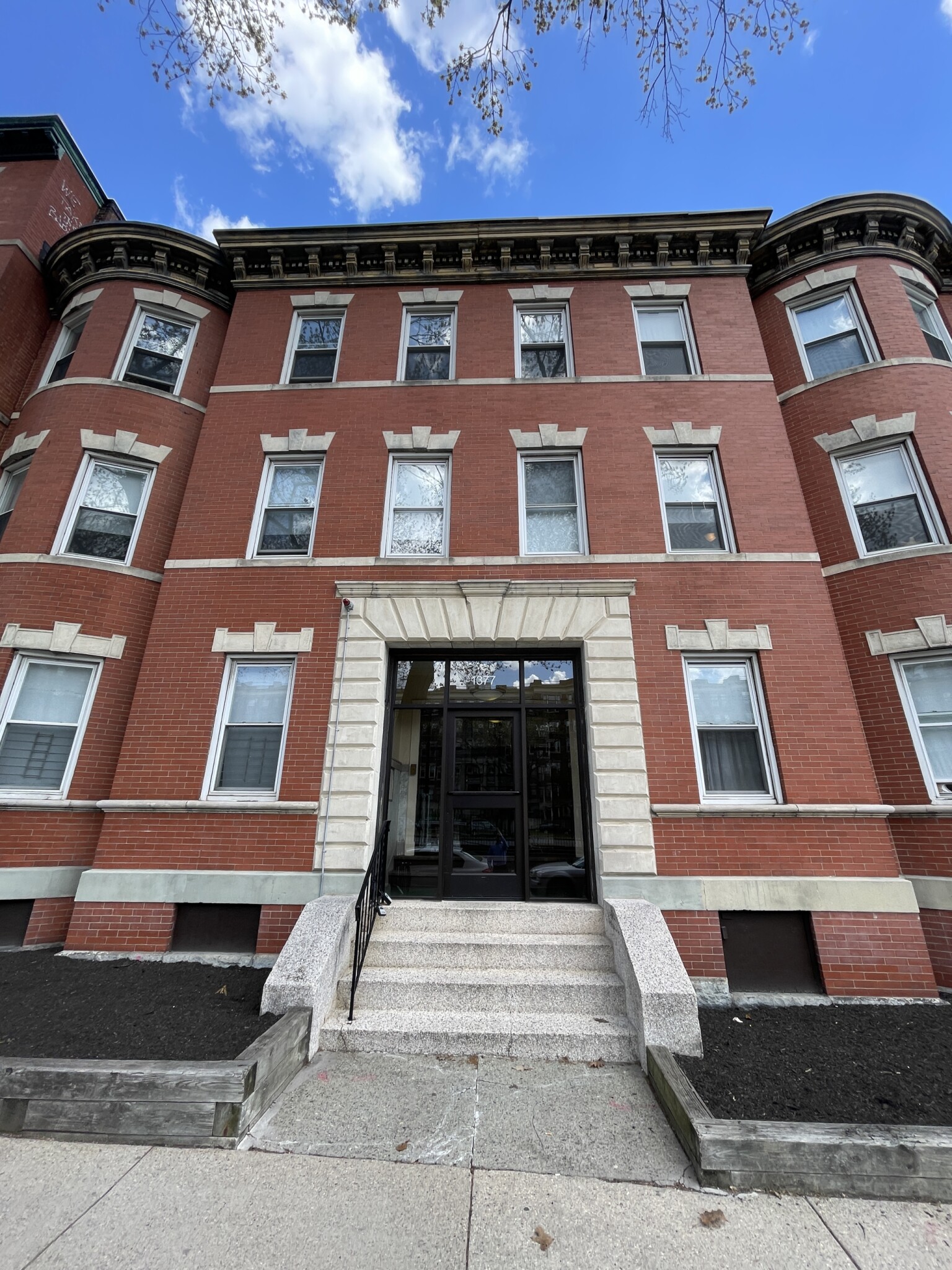 1377 Commonwealth Ave, Allston