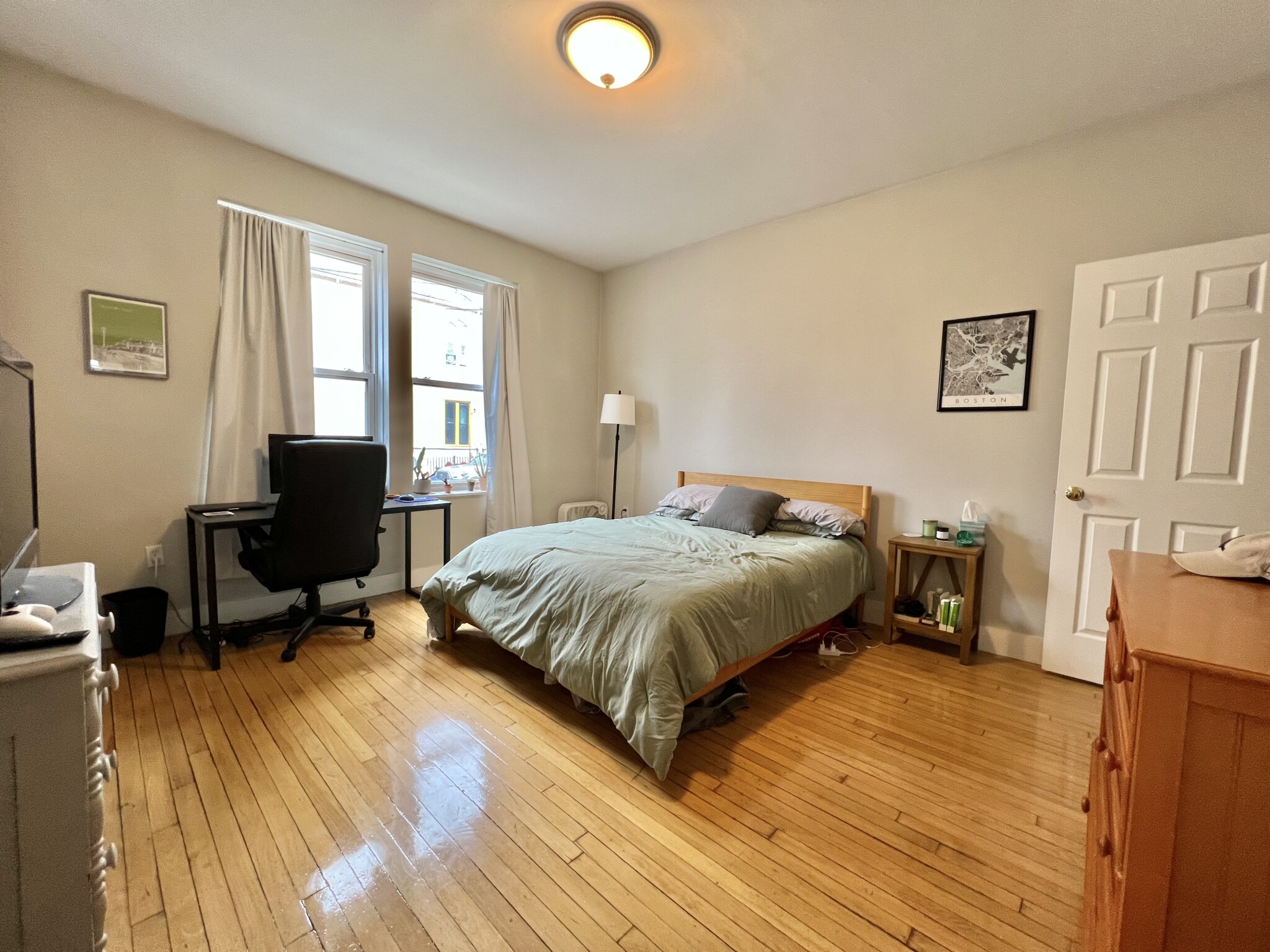 4 Farrington Ave, Allston