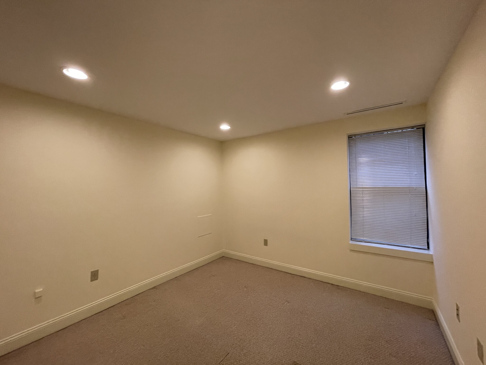 100 Jersey St, Fenway