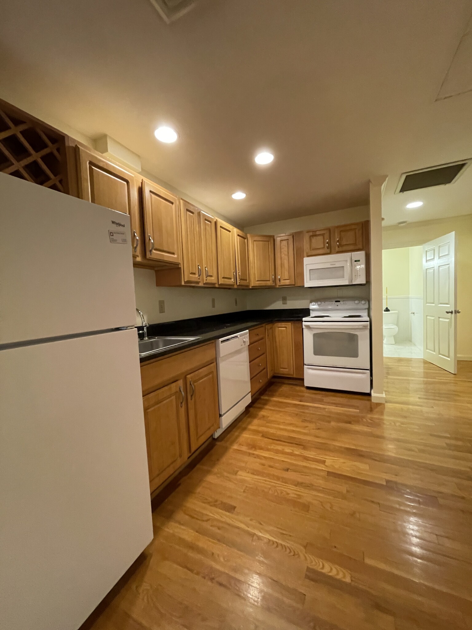 100 Jersey St, Fenway