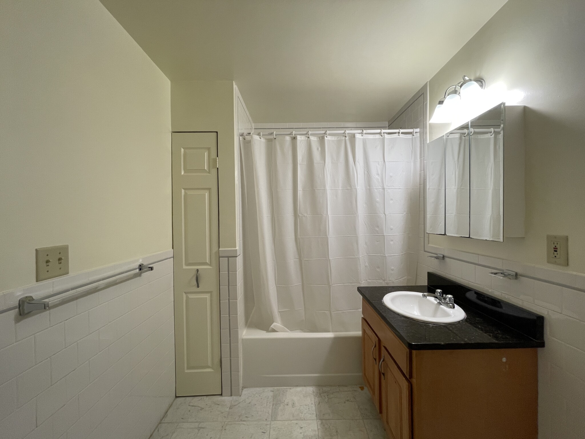 100 Jersey St, Fenway