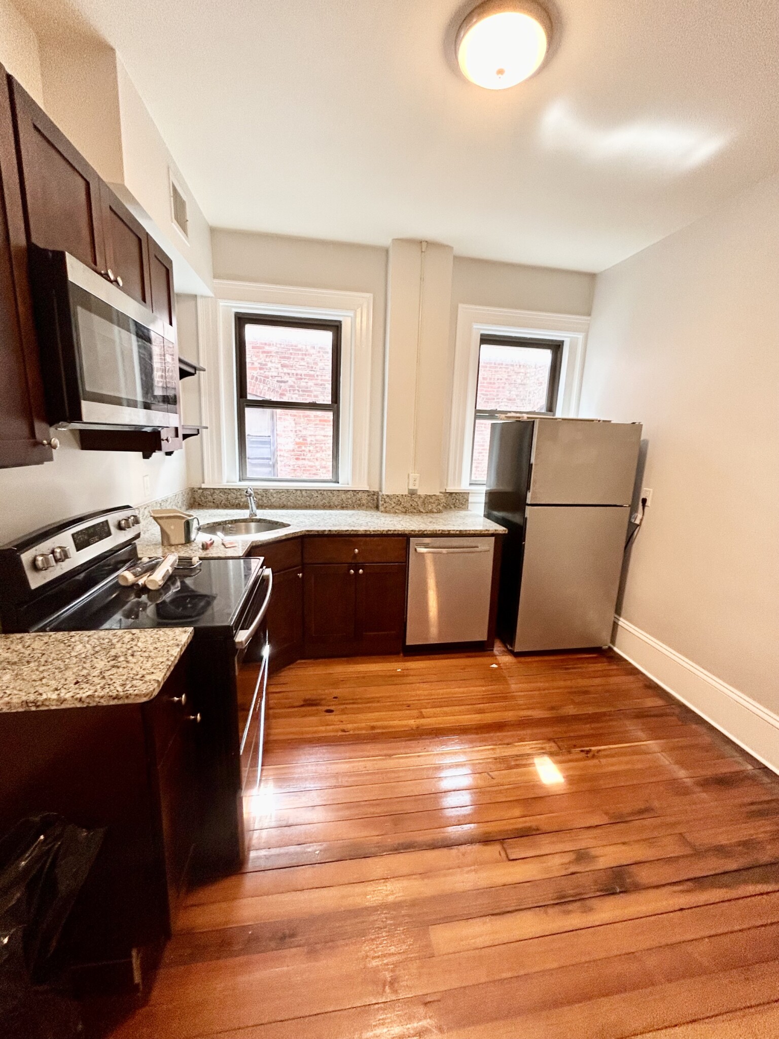 1463 Beacon St, Coolidge Corner