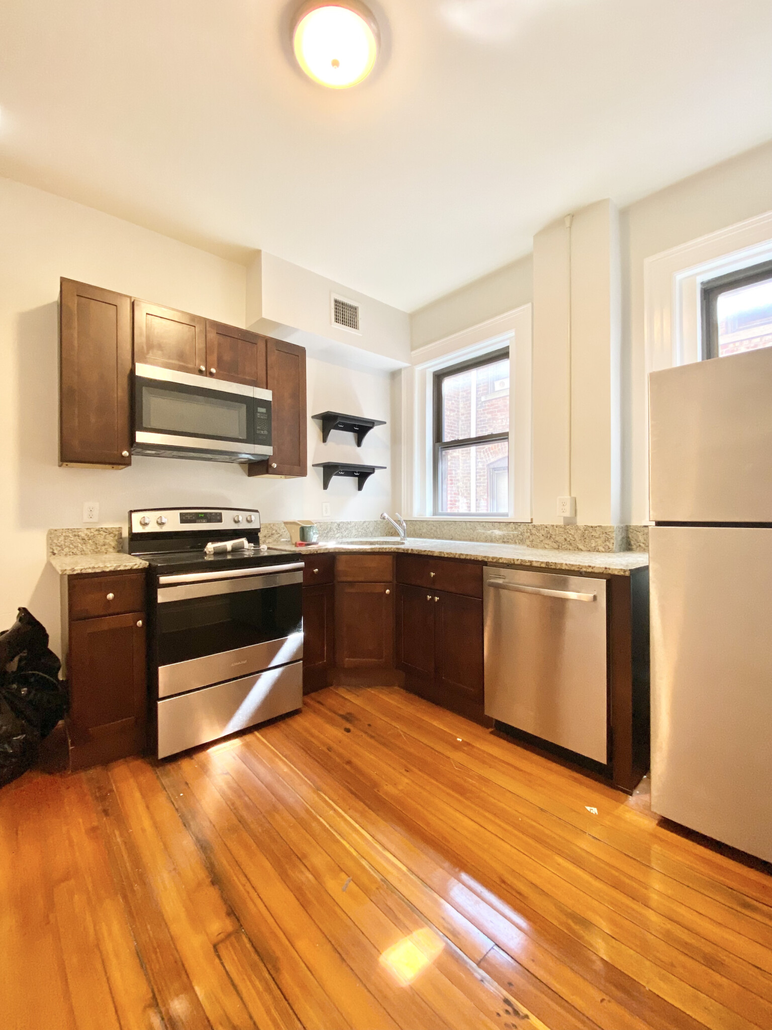 1463 Beacon St, Coolidge Corner