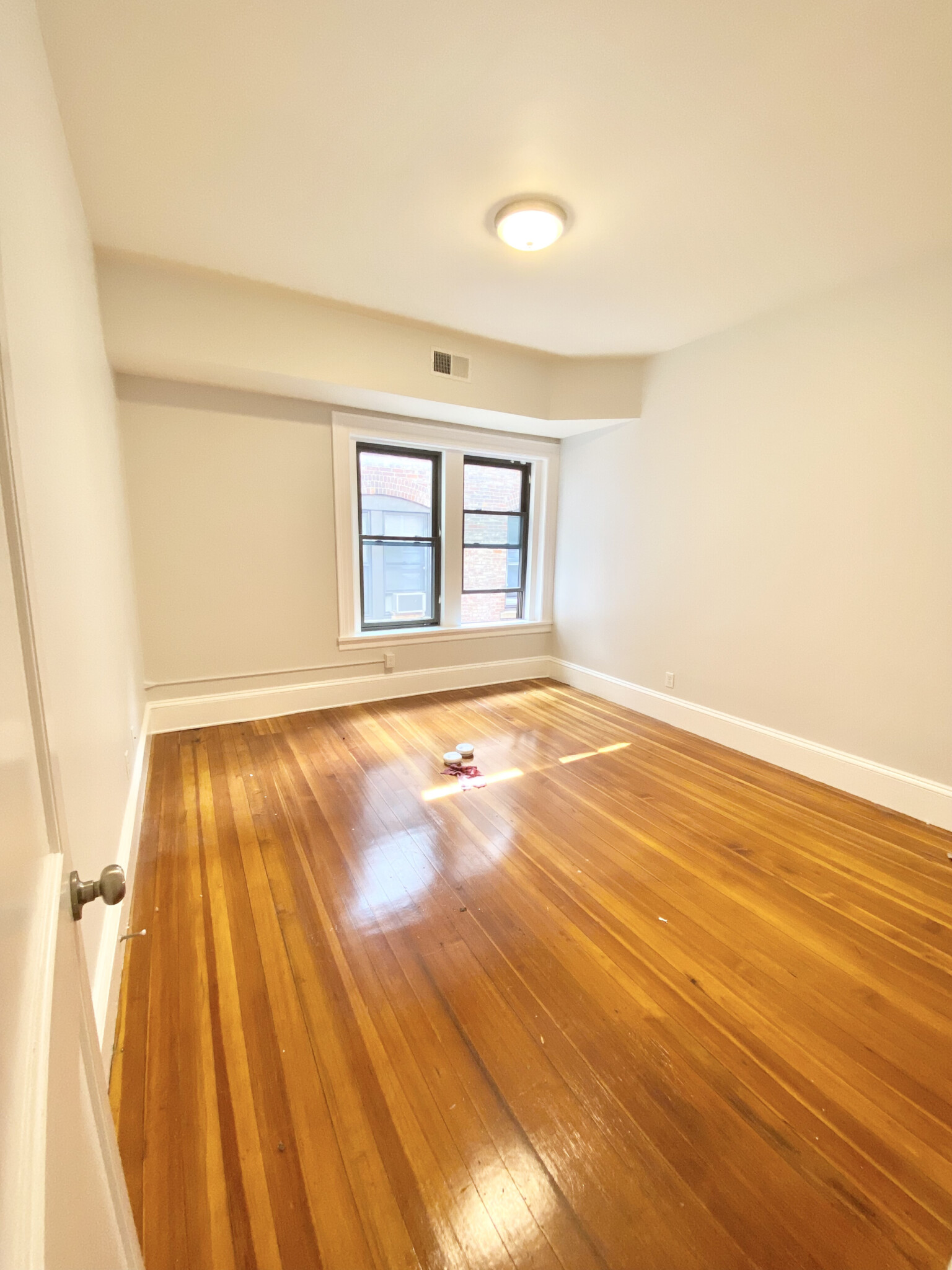 1463 Beacon St, Coolidge Corner