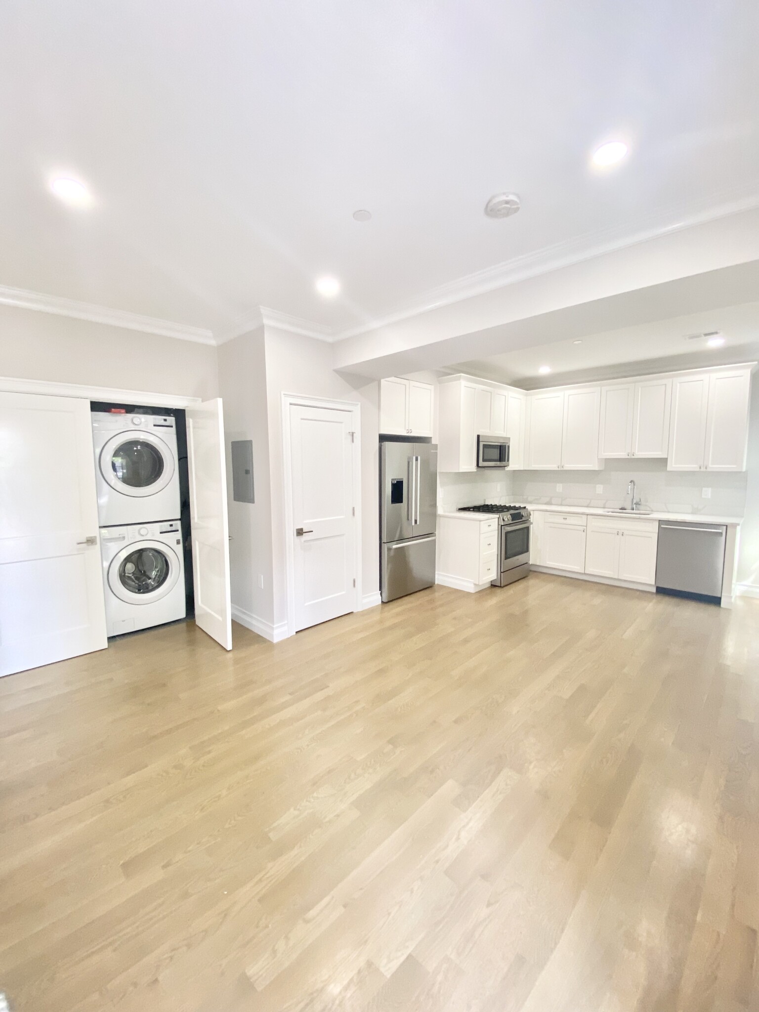 14 Mount Hood Rd, Brighton