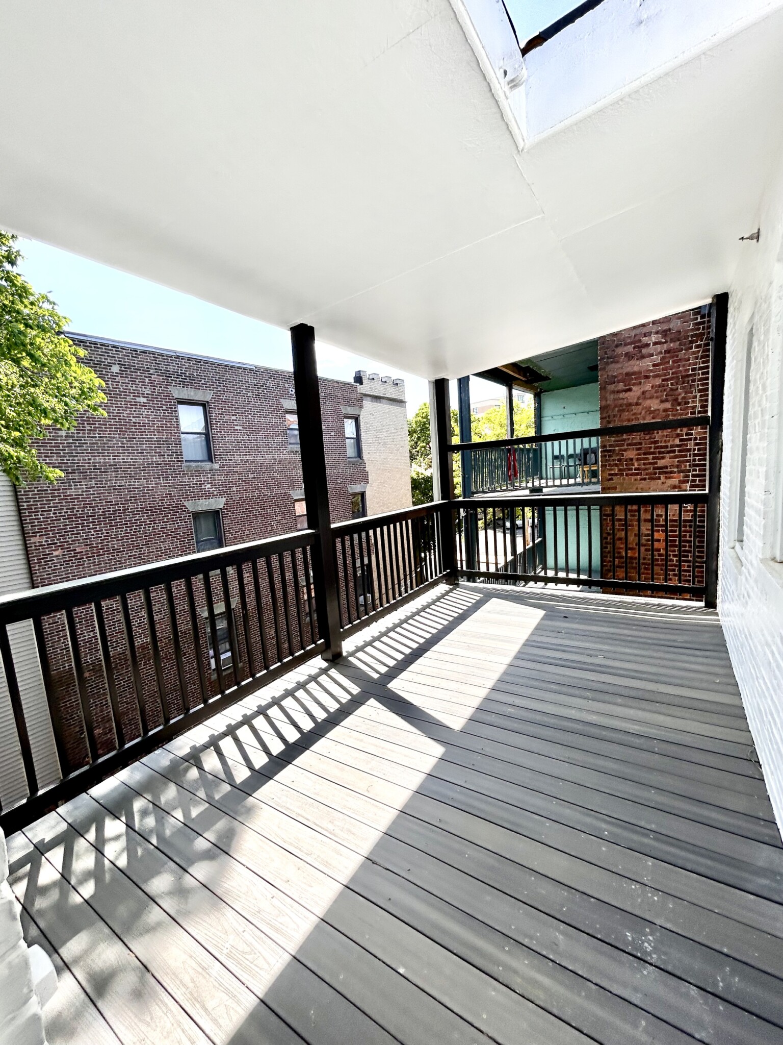 14 Mount Hood Rd, Brighton