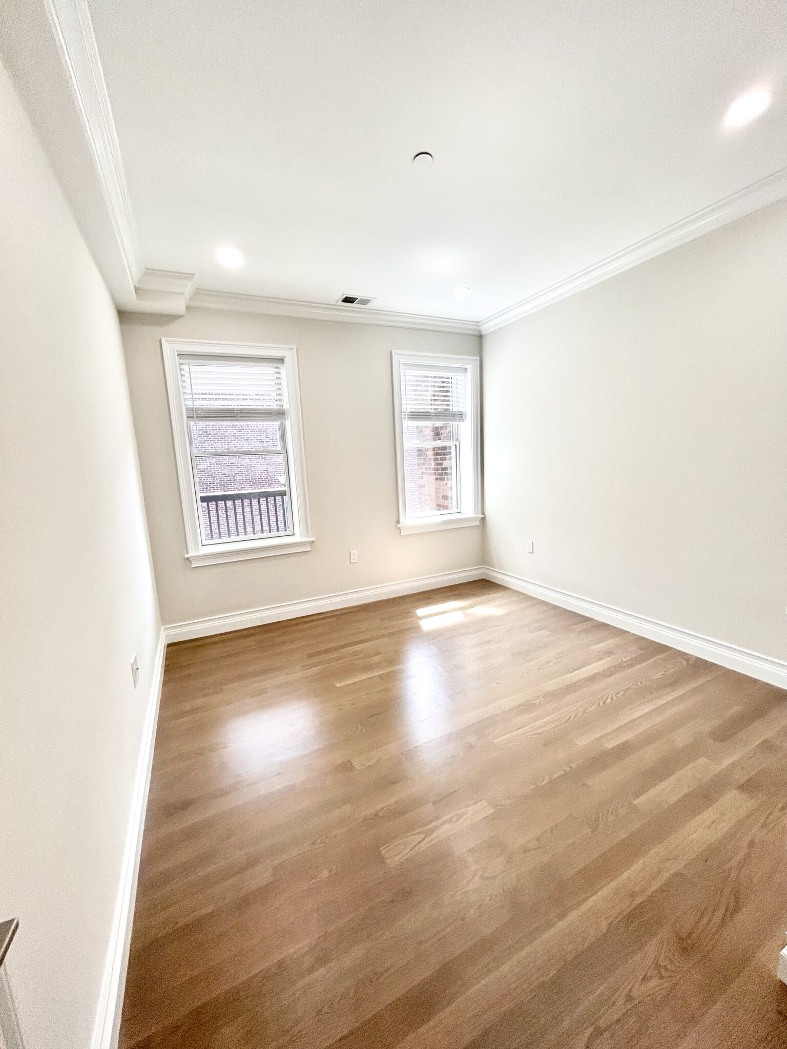 14 Mount Hood Rd, Brighton