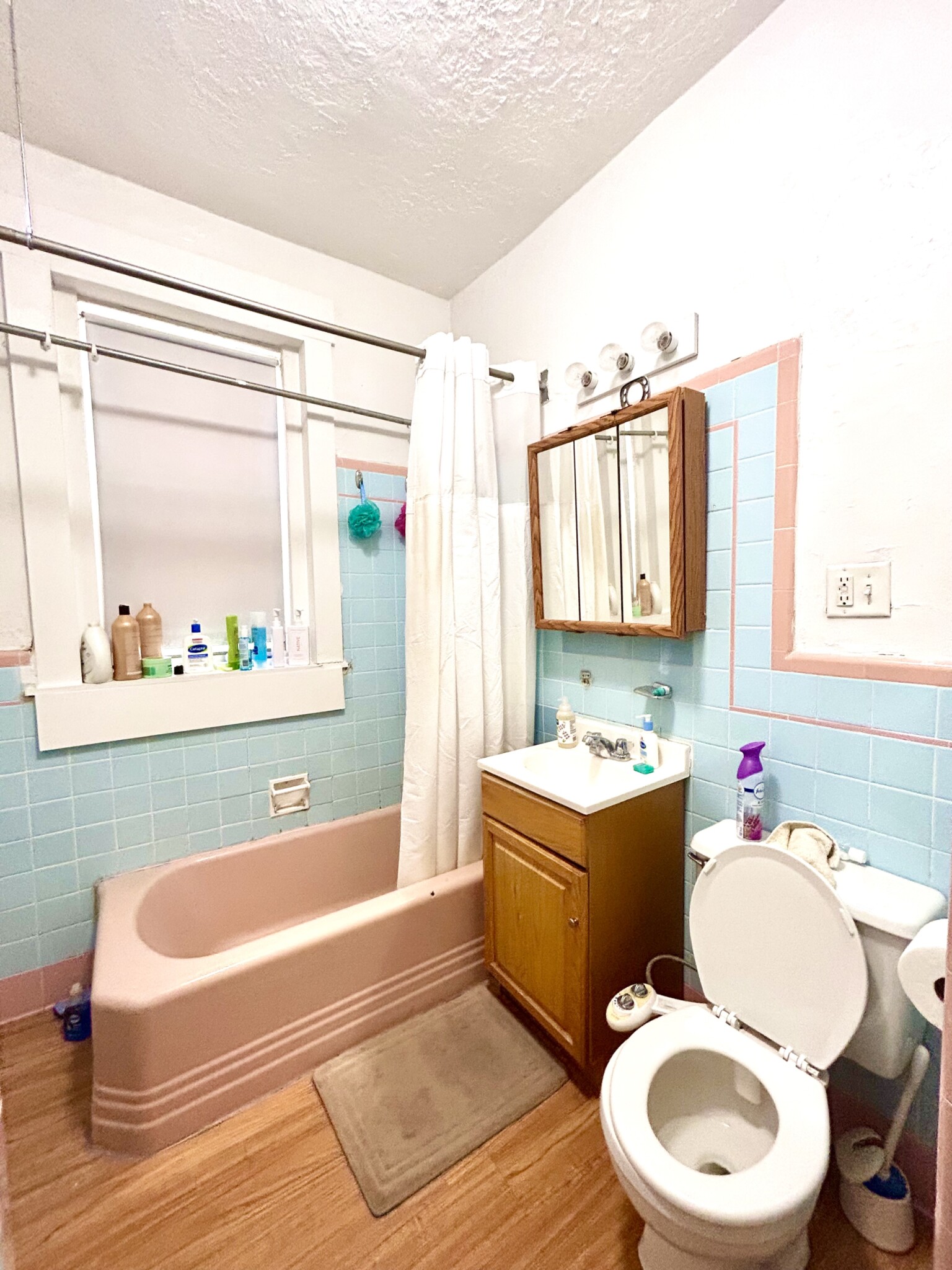 1788 Beacon St, Chestnut Hill