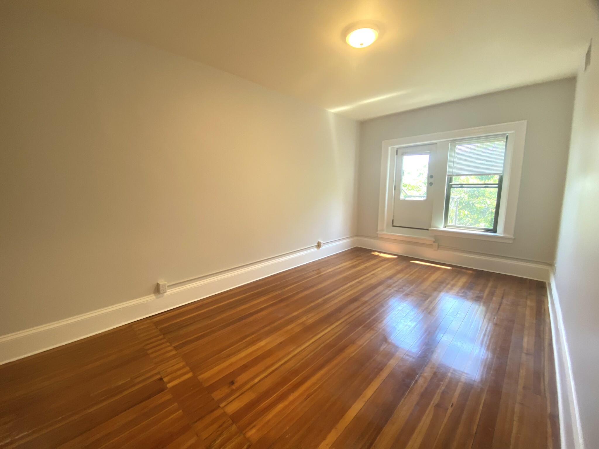 1463 Beacon St, Coolidge Corner