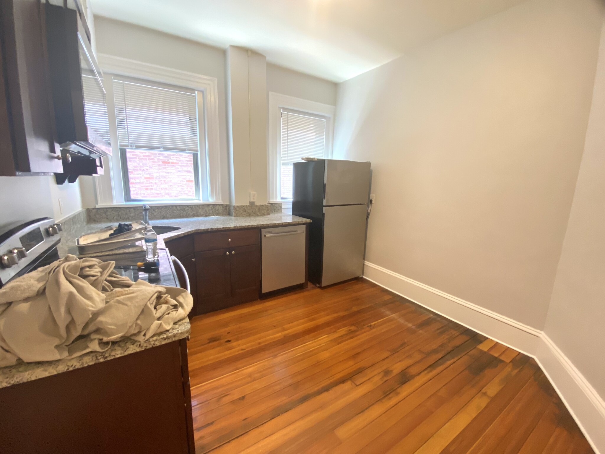 1463 Beacon St, Coolidge Corner