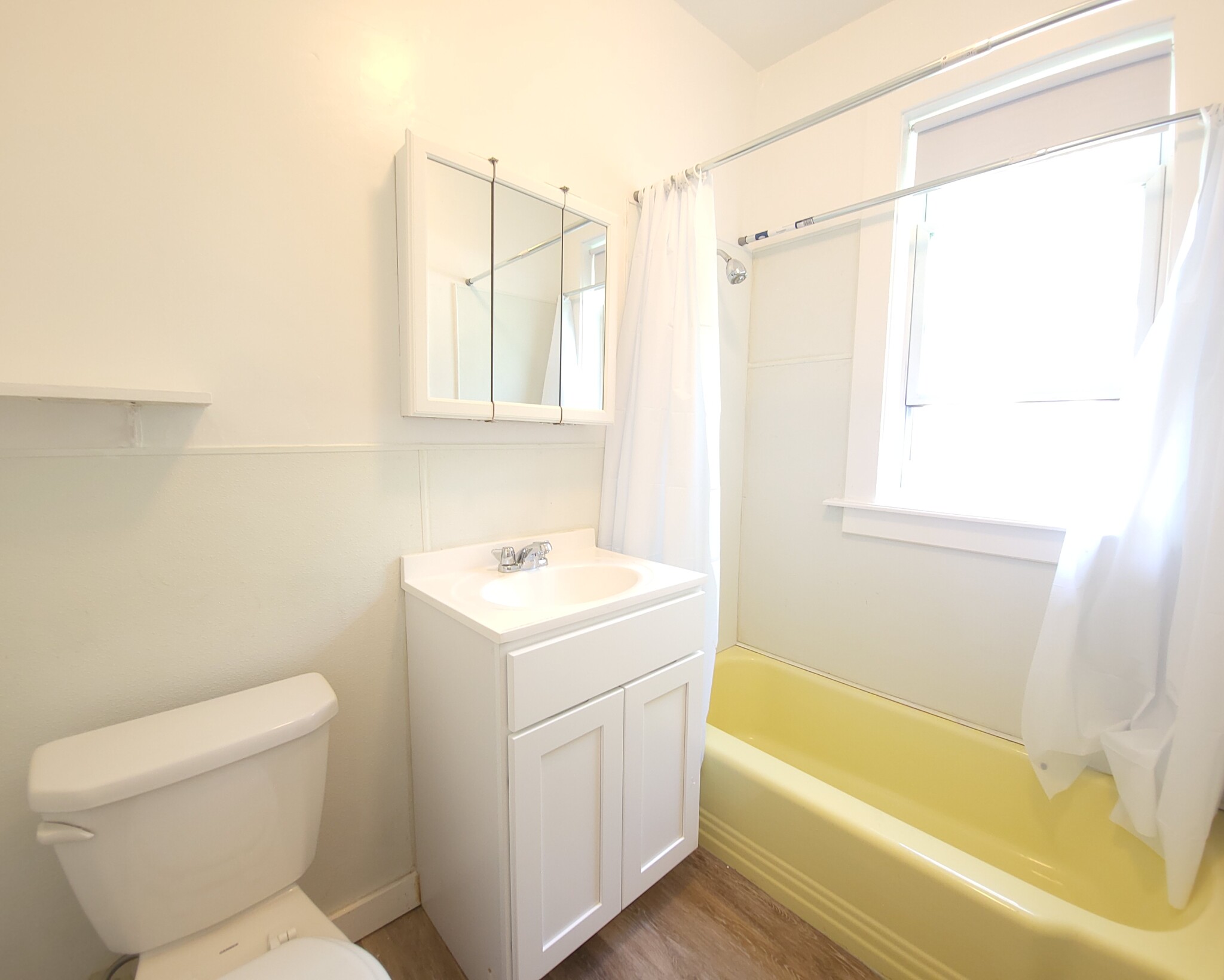 33 Lancaster Ter, Washington Square