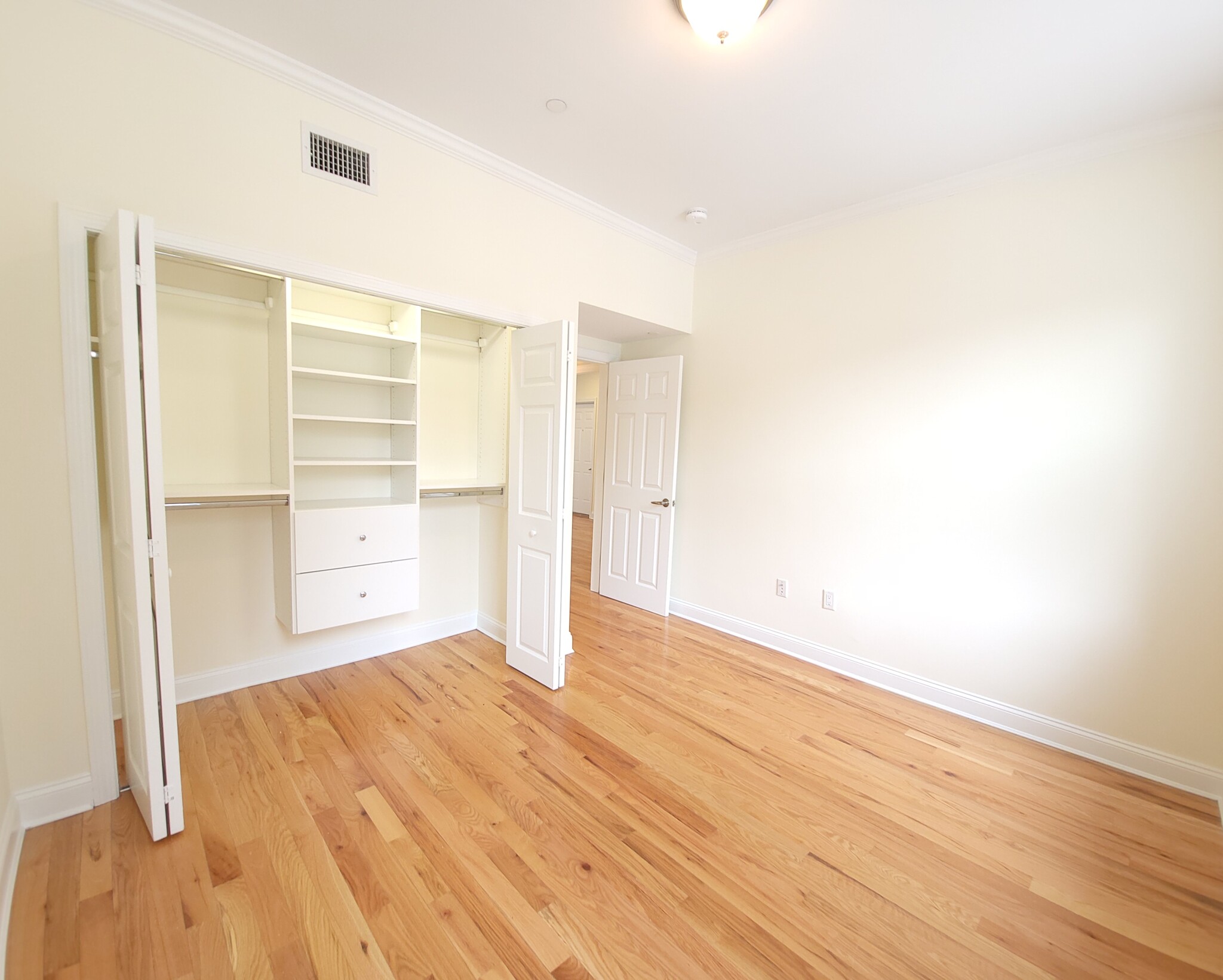 1 Chauncy St, Harvard Square