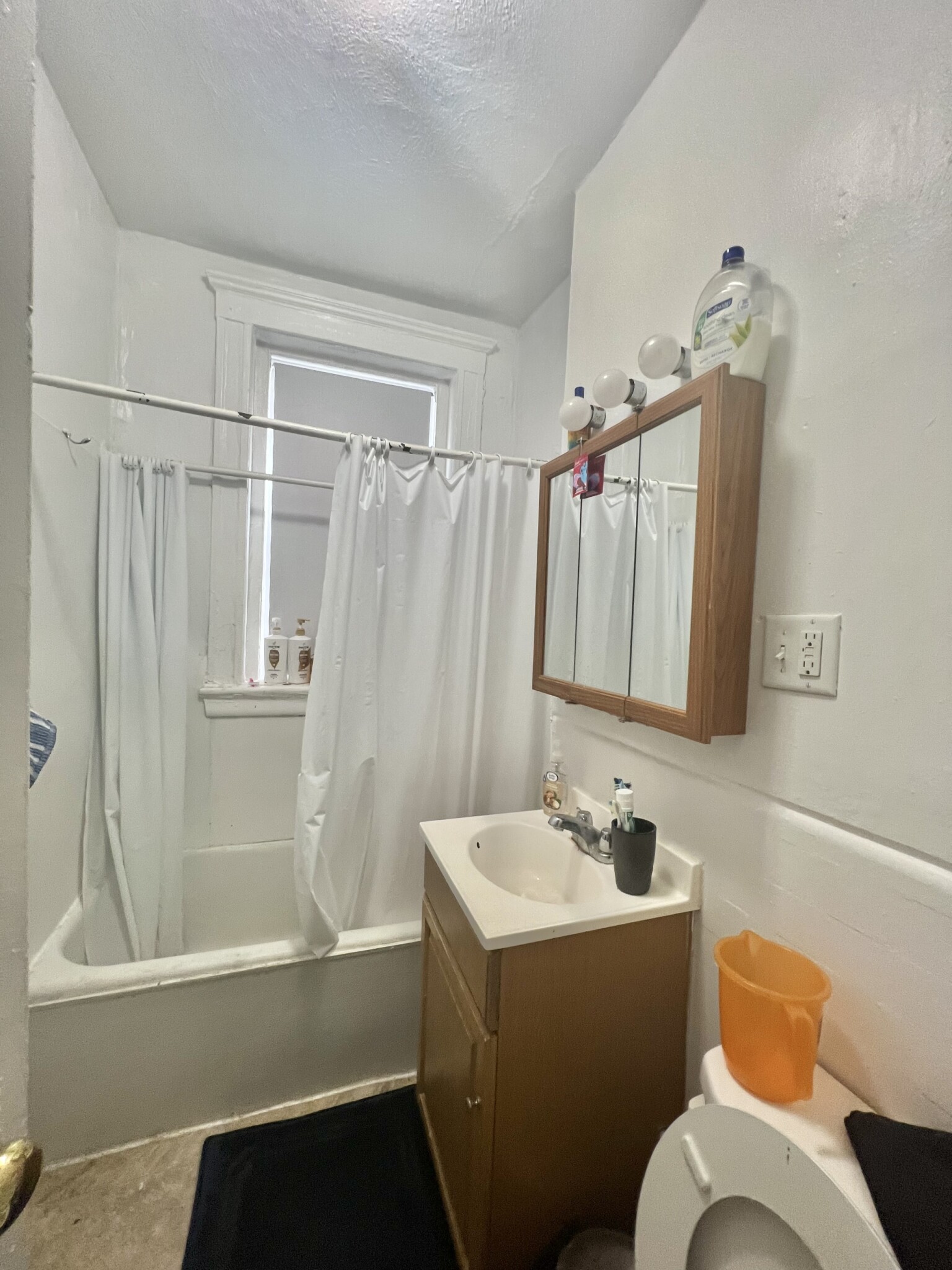 109 Brainerd Rd, Allston