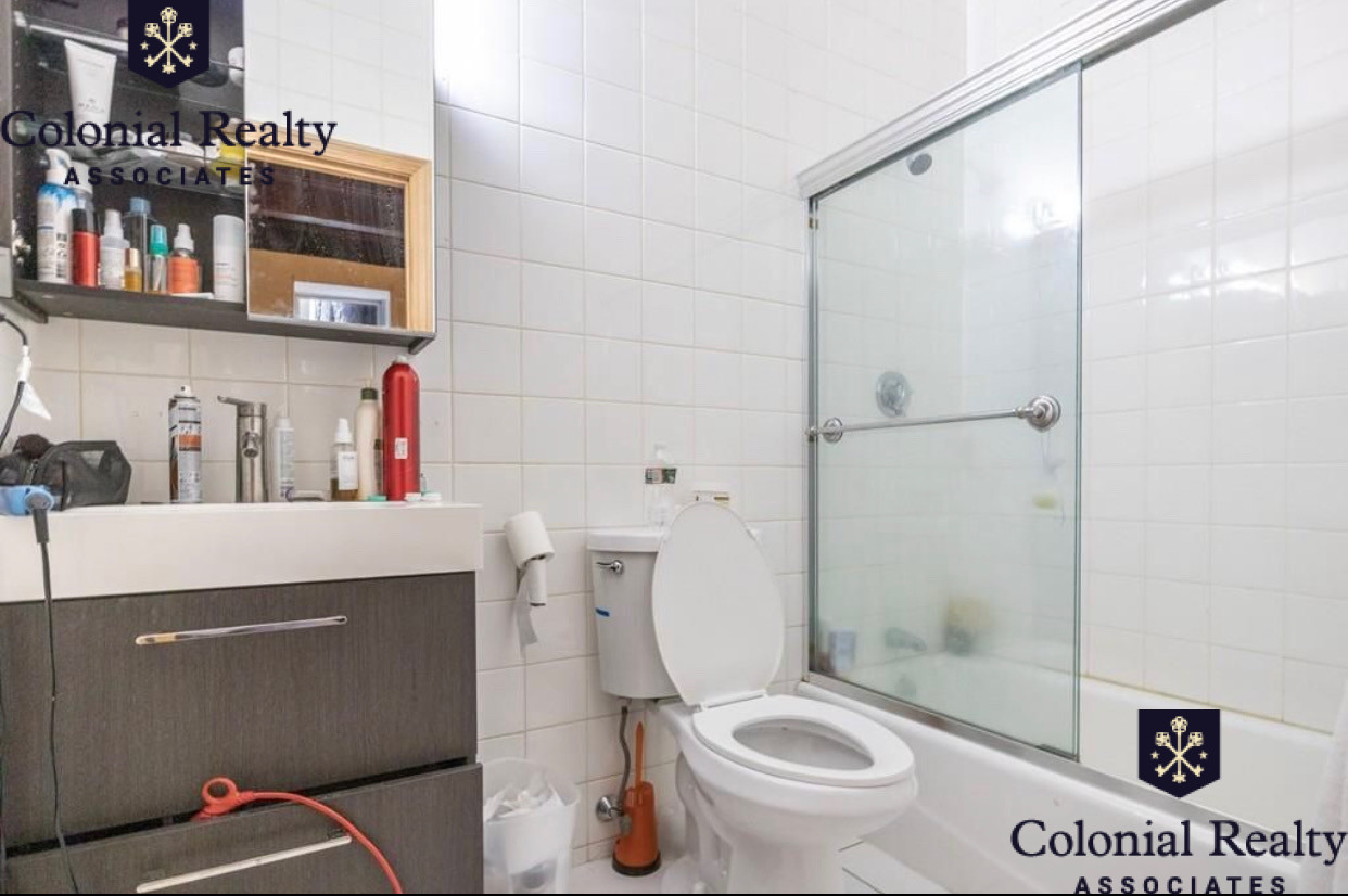 25 Saint Mary's Ct, Coolidge Corner