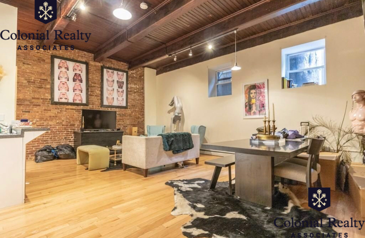 25 Saint Mary's Ct, Coolidge Corner