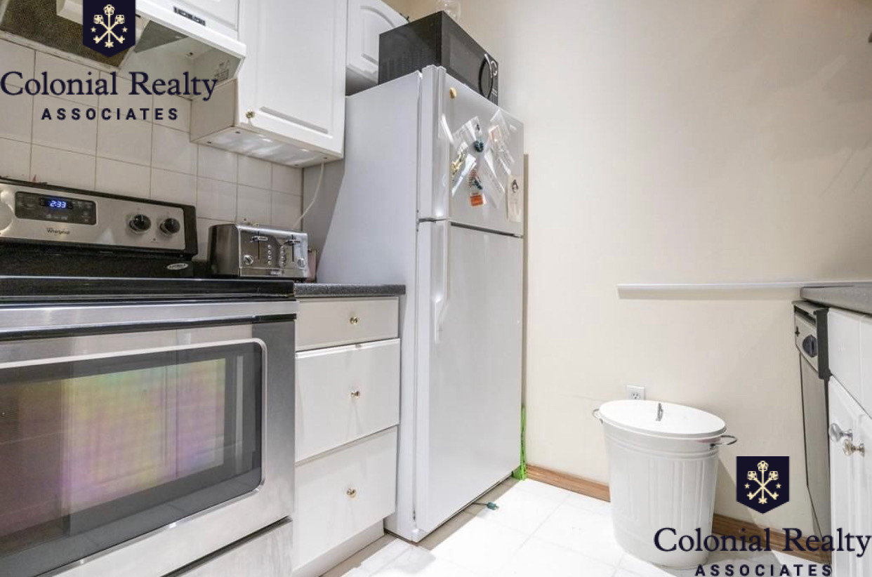 25 Saint Mary's Ct, Coolidge Corner