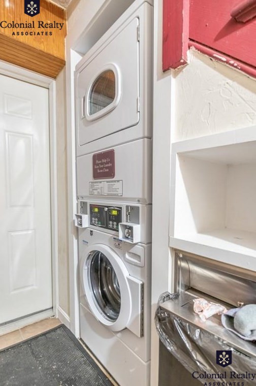 73 Thatcher St, Coolidge Corner