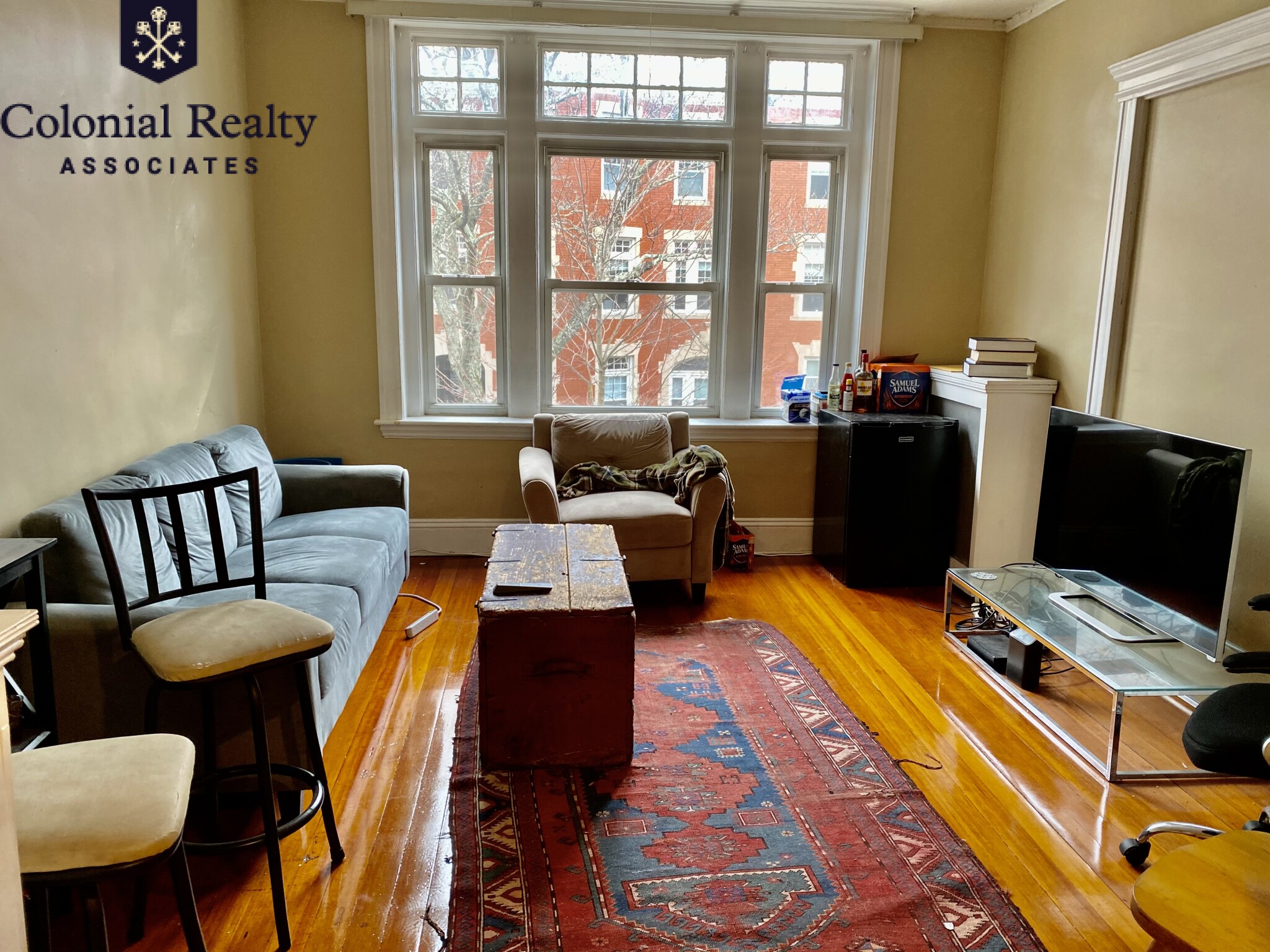 10 Strathmore Rd, Washington Square