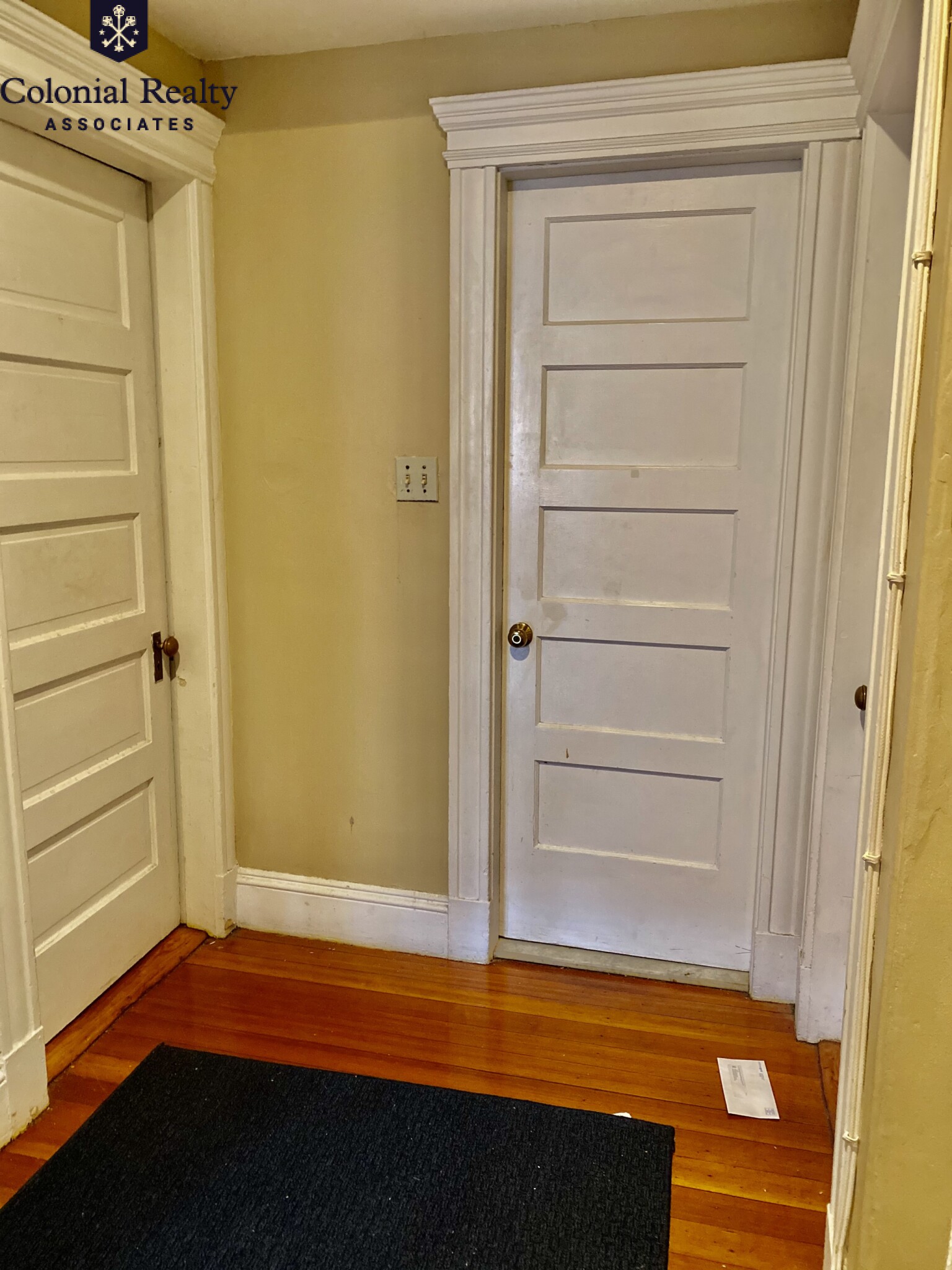 10 Strathmore Rd, Washington Square