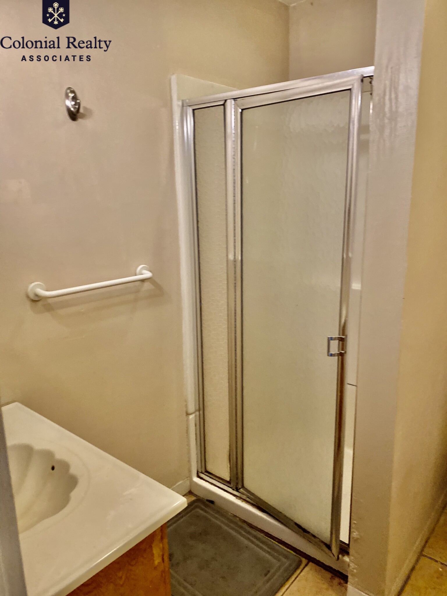 10 Strathmore Rd, Washington Square