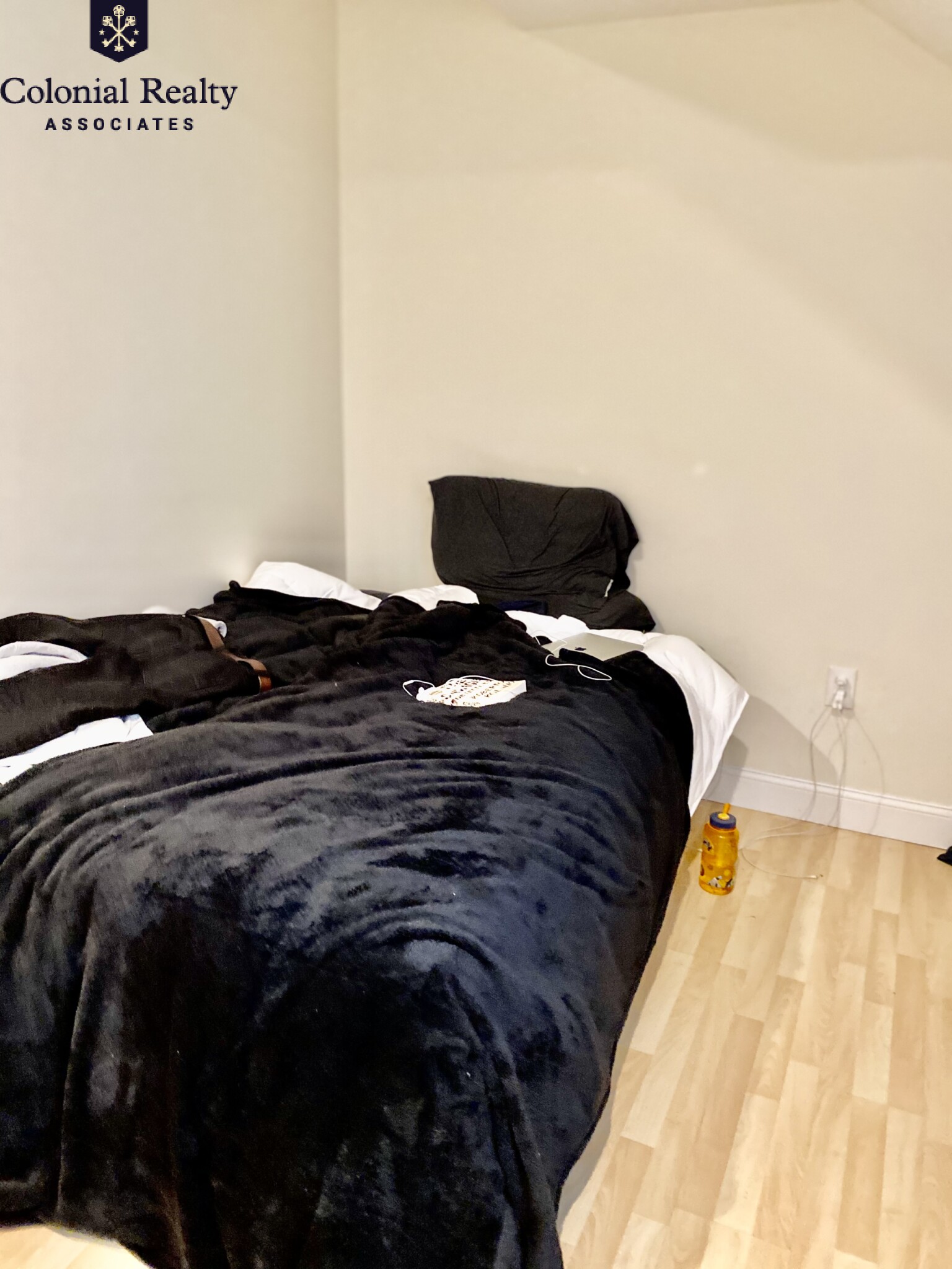 10 Strathmore Rd, Washington Square